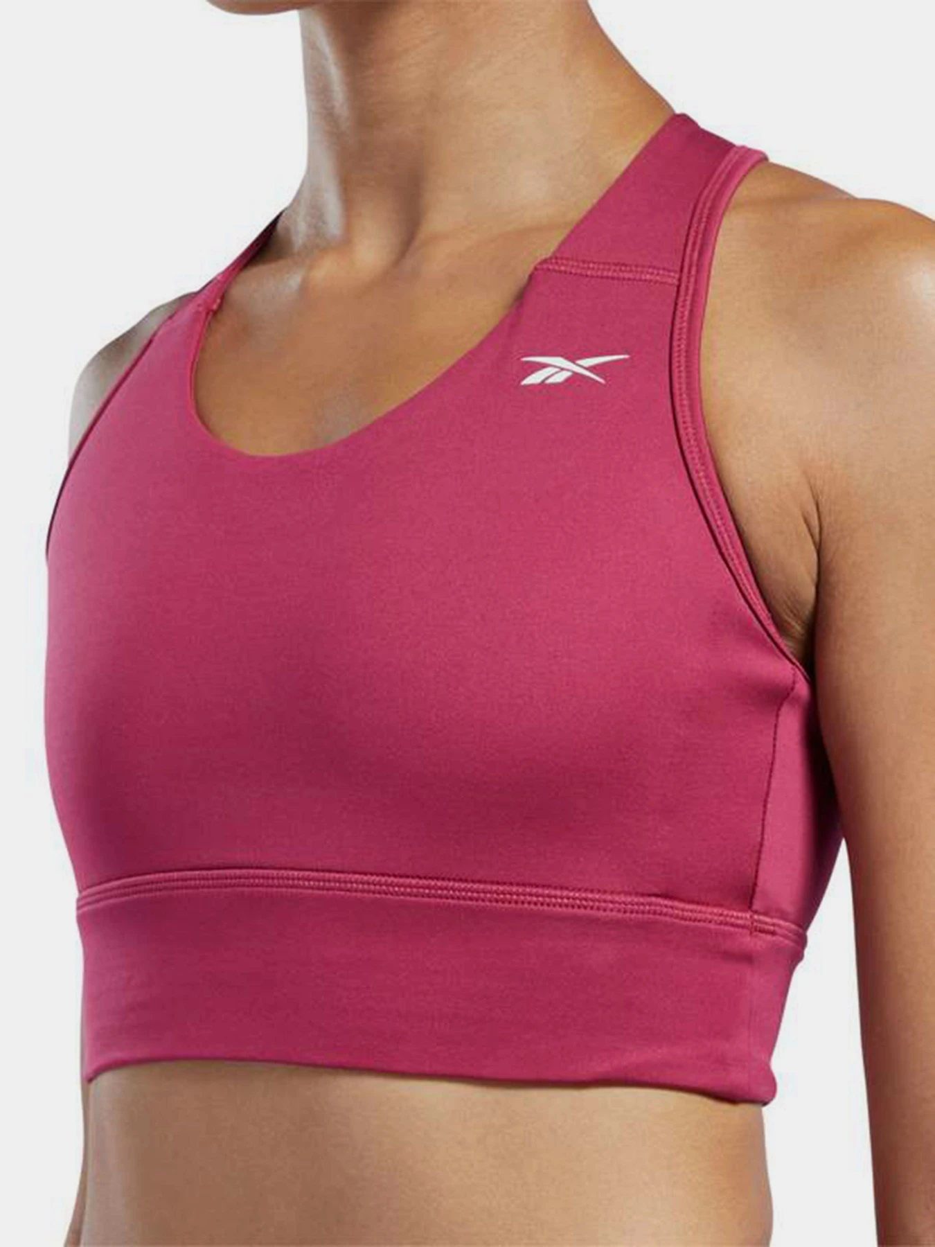 Футболки и поло Reebok Running Essentials модель GR9461 Футболки и поло Reebok Running Essentials модель GR9461 Фото