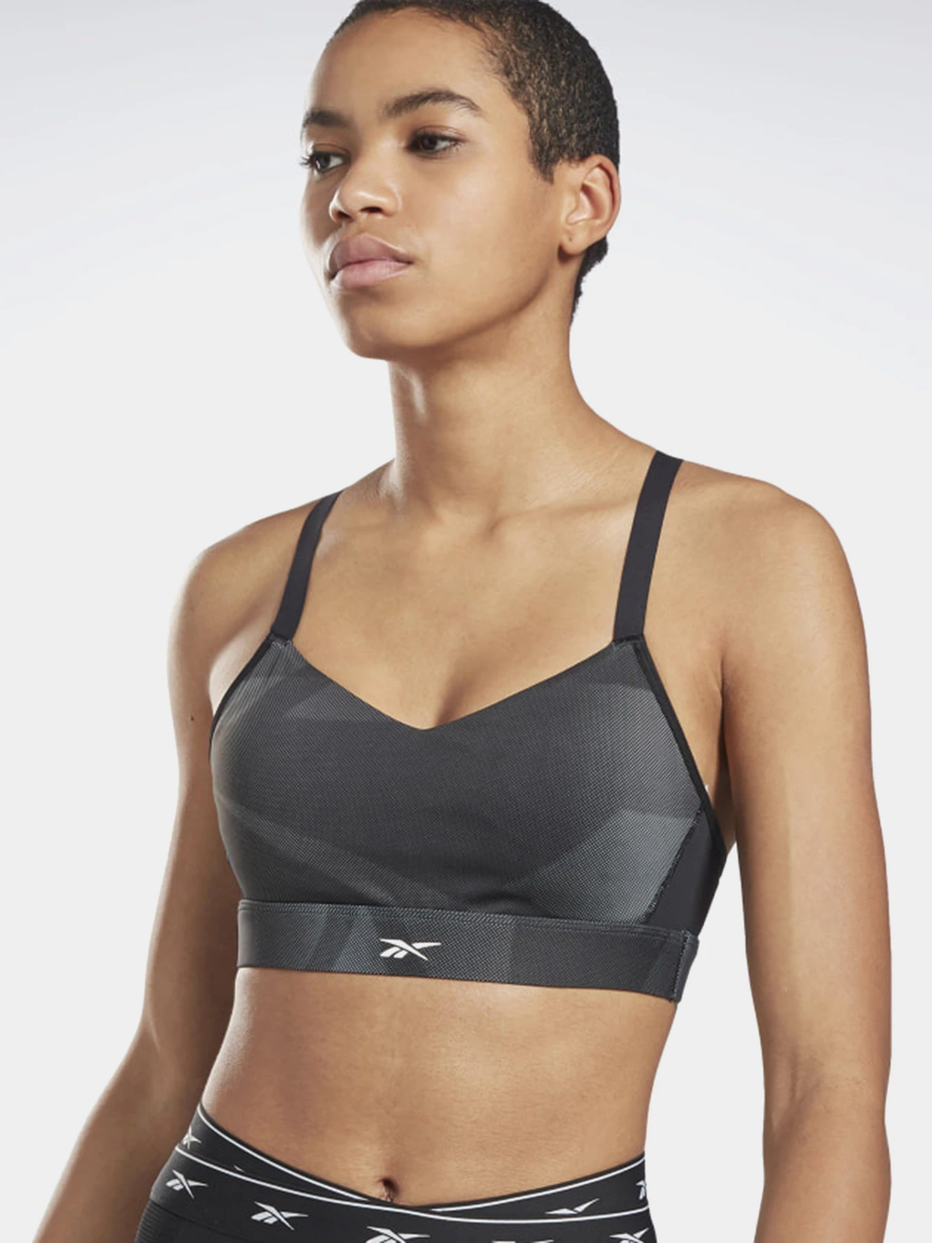 Футболки и поло Reebok LUX STRAPPY модель GI8026 Футболки и поло Reebok LUX STRAPPY модель GI8026 Фото
