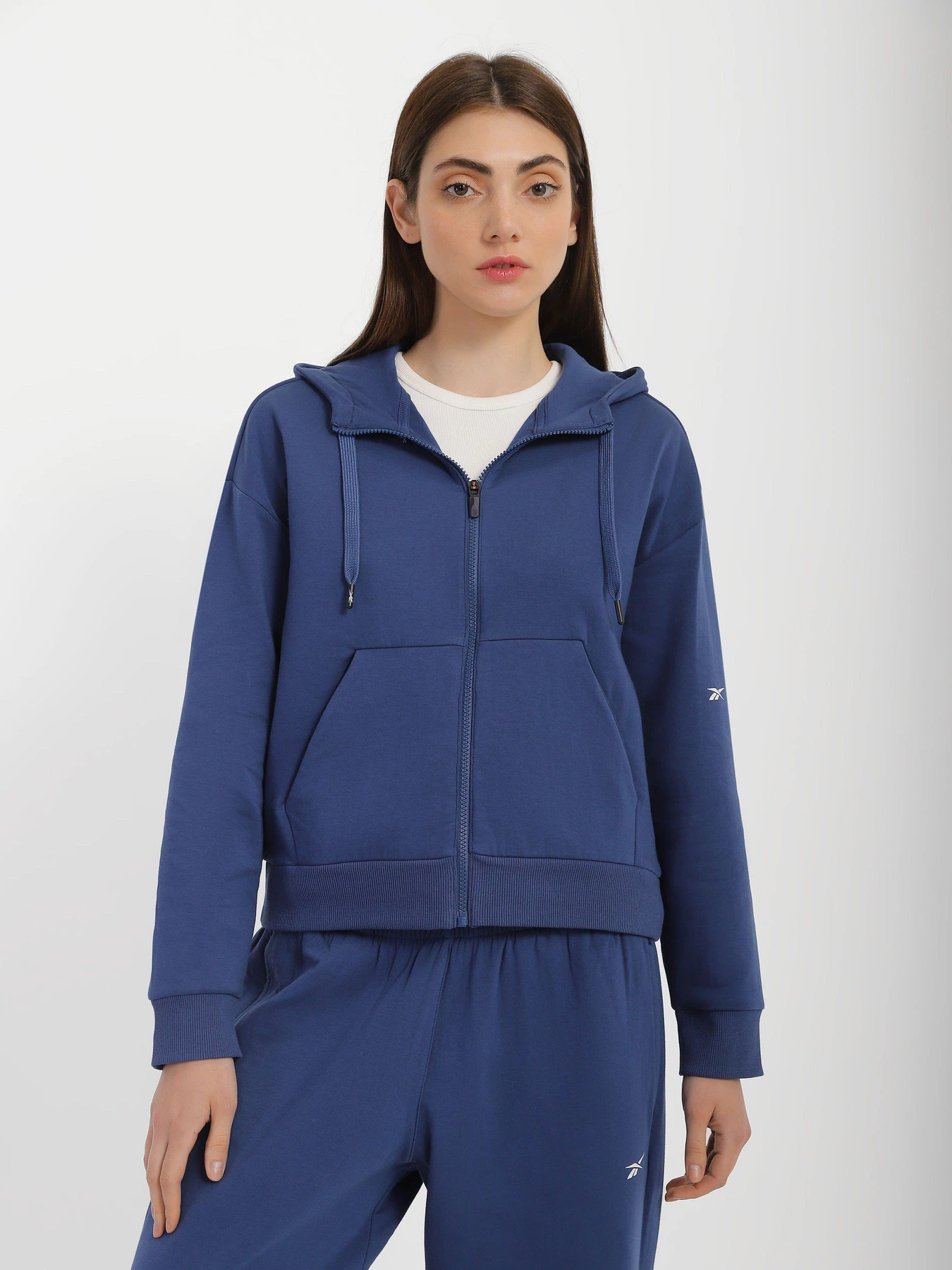 Худи и свитшоты Reebok DreamBlend Cotton модель 0B1016 Худи и свитшоты Reebok DreamBlend Cotton модель 0B1016 Фото