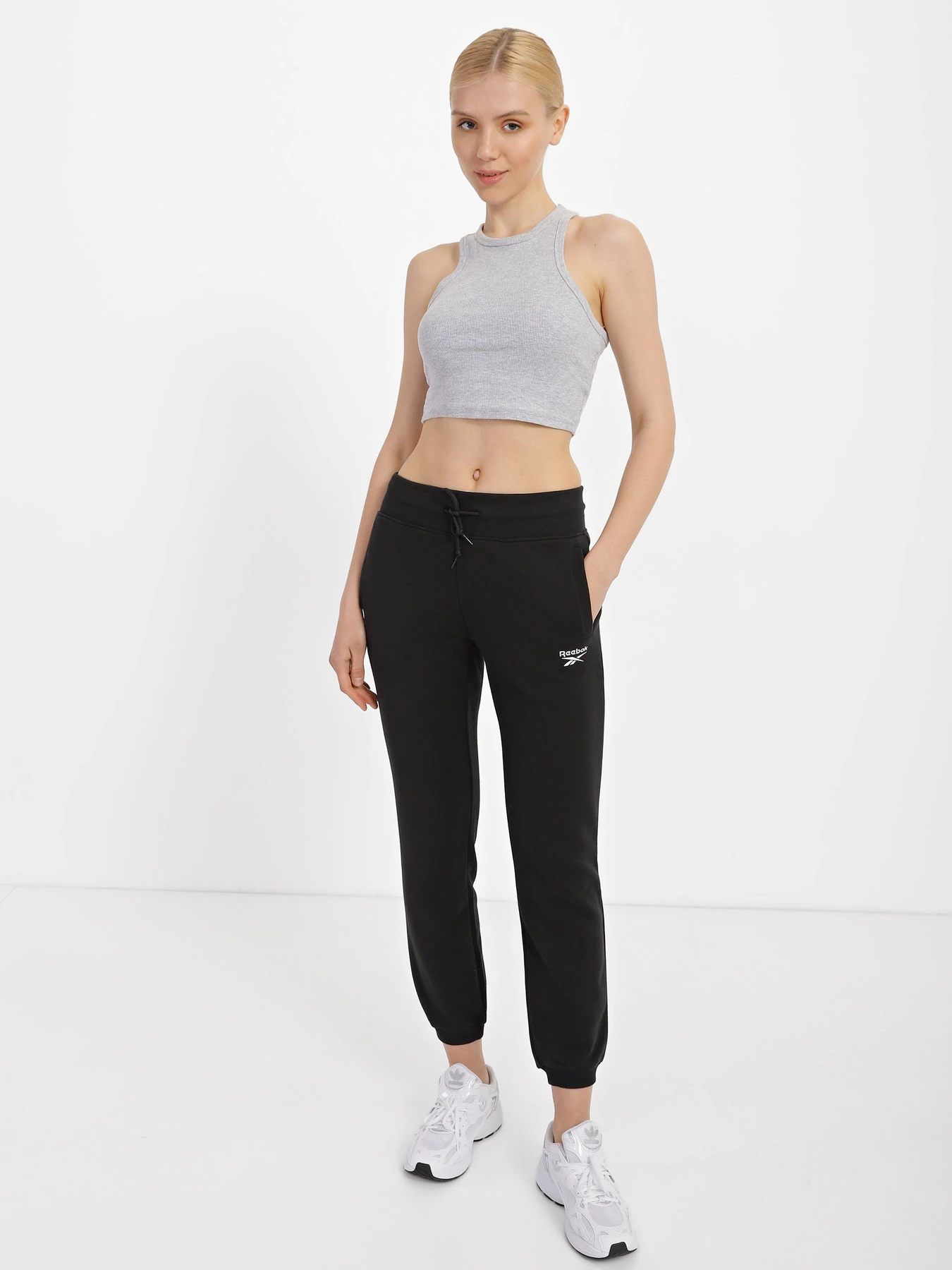 Брюки Reebok Classics модель 0B1115 Брюки Reebok Classics модель 0B1115 Фото