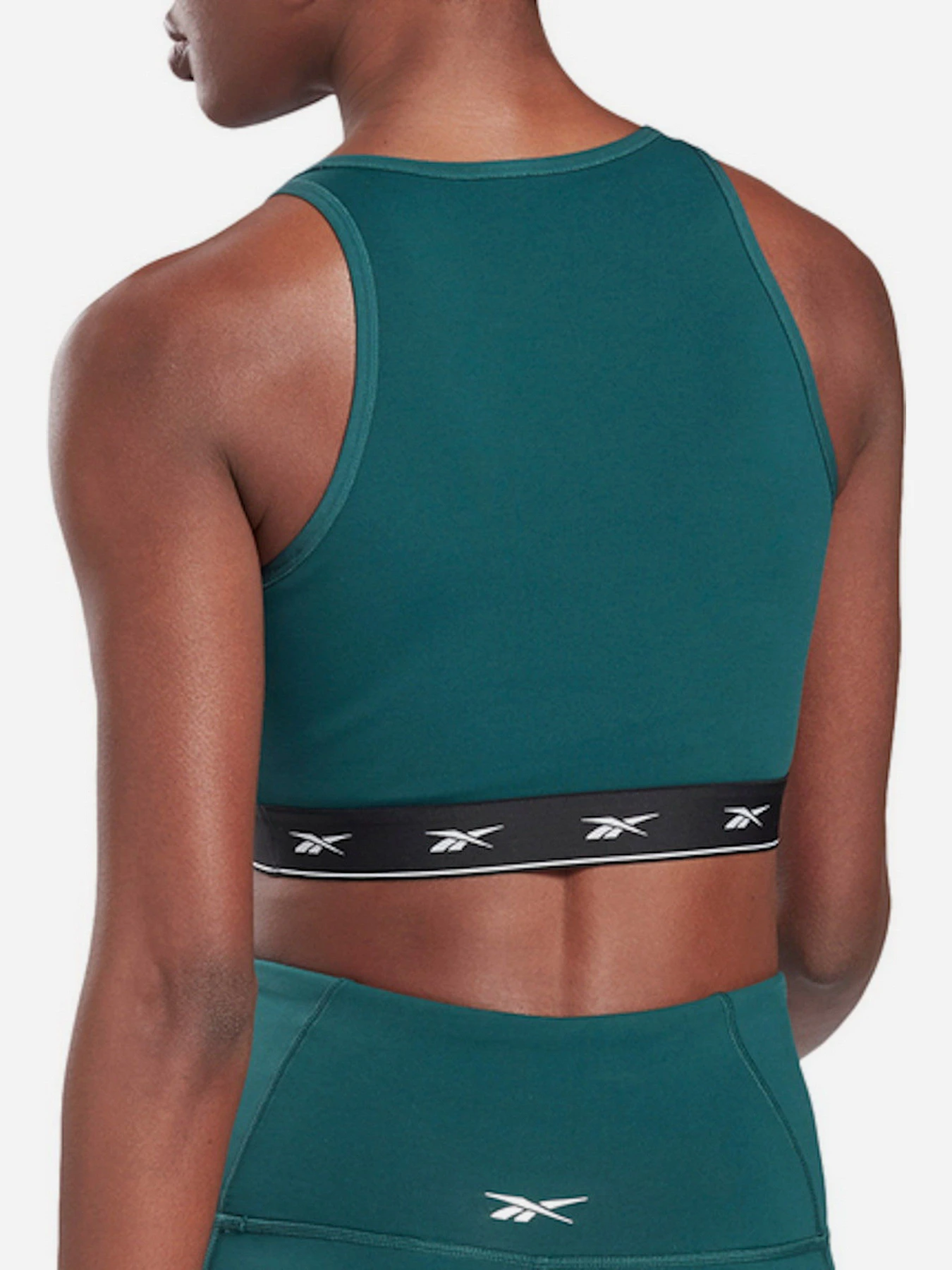 Футболки и поло Reebok BEYOND THE SWEAT модель GP2331 Футболки и поло Reebok BEYOND THE SWEAT модель GP2331 Фото
