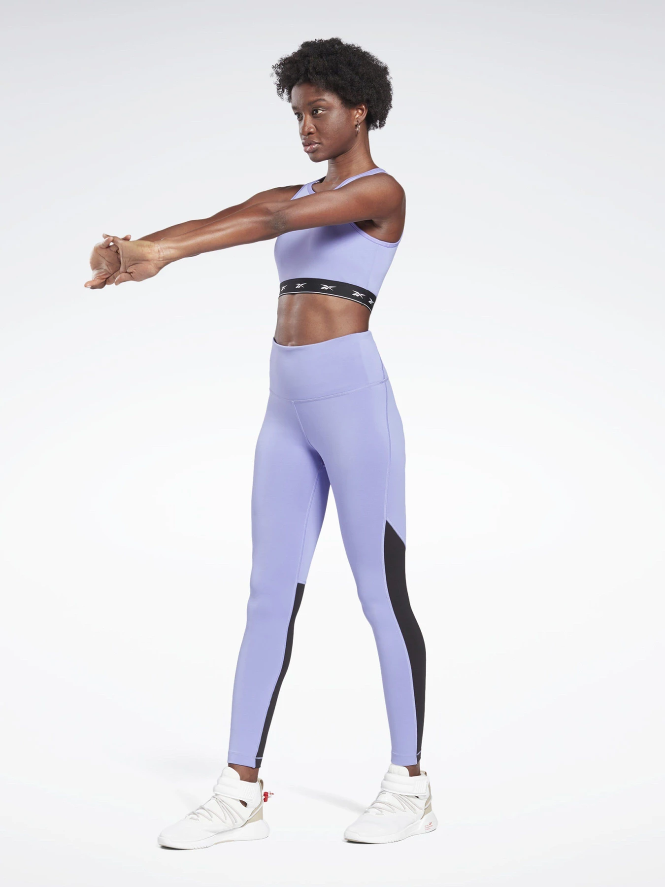 Футболки и поло Reebok BEYOND THE SWEAT модель GP2332 Футболки и поло Reebok BEYOND THE SWEAT модель GP2332 Фото