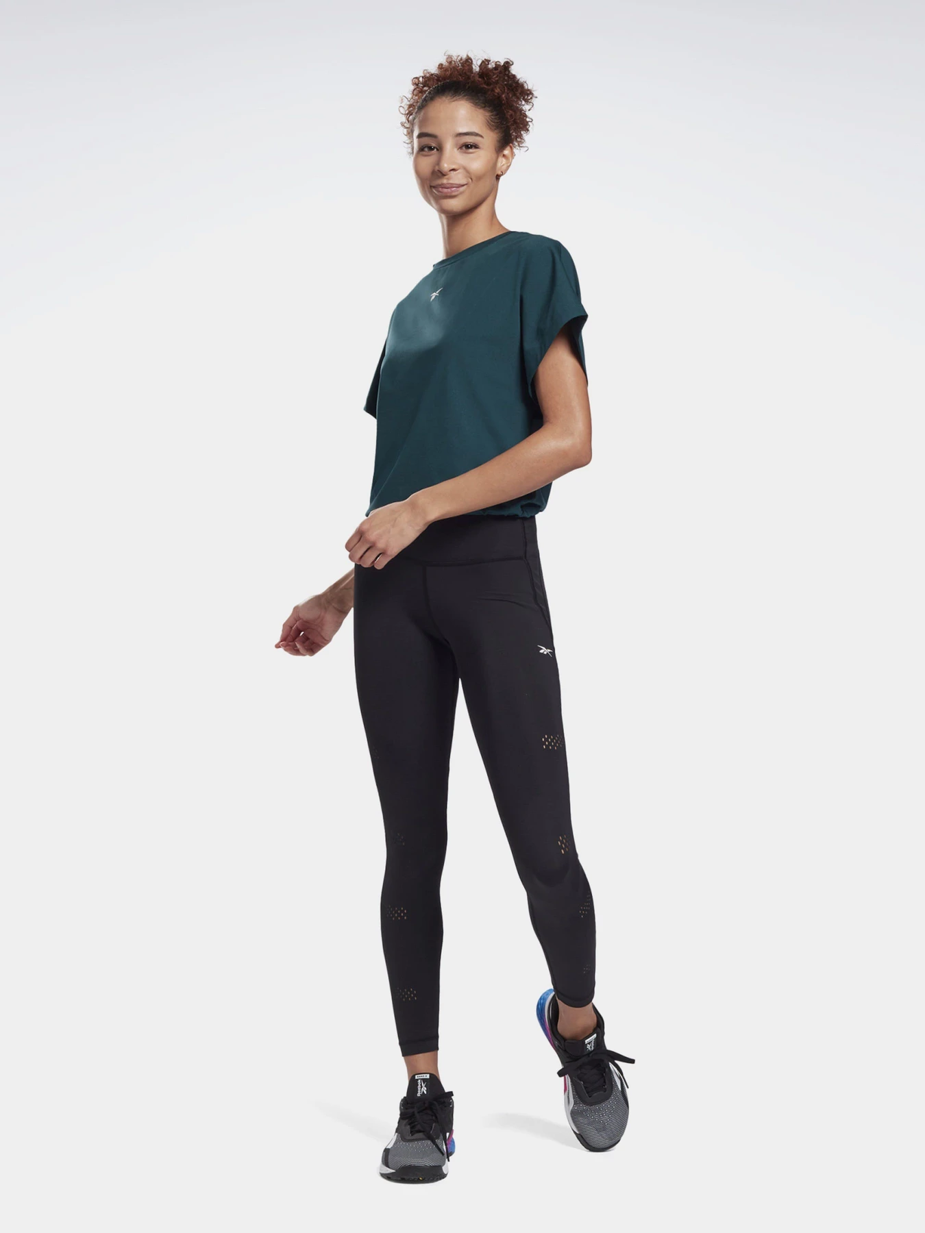 Футболки и поло Reebok VECTOR COTTON модель GI6747 Футболки и поло Reebok VECTOR COTTON модель GI6747 Фото
