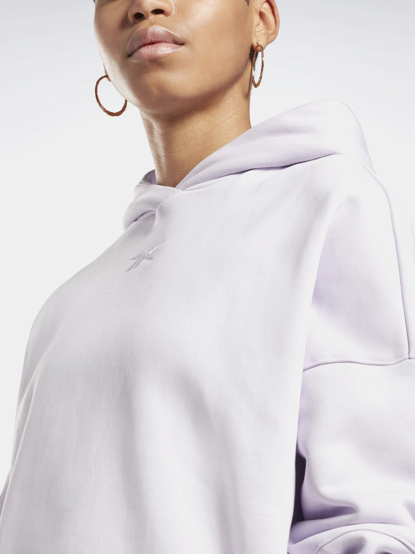 Худі та світшоти Reebok RETRO OVERSIZE модель GM9075 Худі та світшоти Reebok RETRO OVERSIZE модель GM9075 Фото