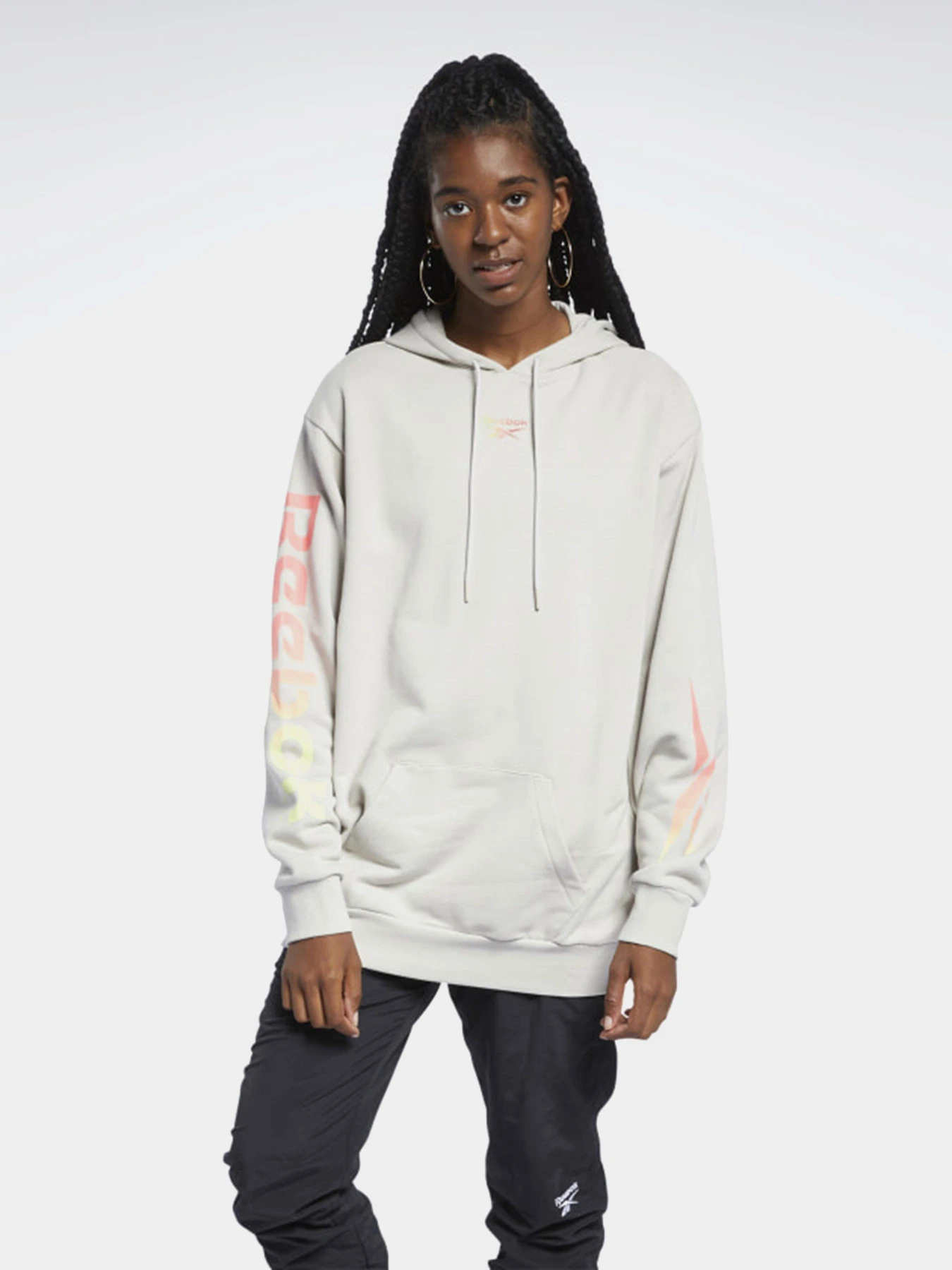 Худі та світшоти Reebok Classics Graphic Festival модель GP1270 Худі та світшоти Reebok Classics Graphic Festival модель GP1270 Фото