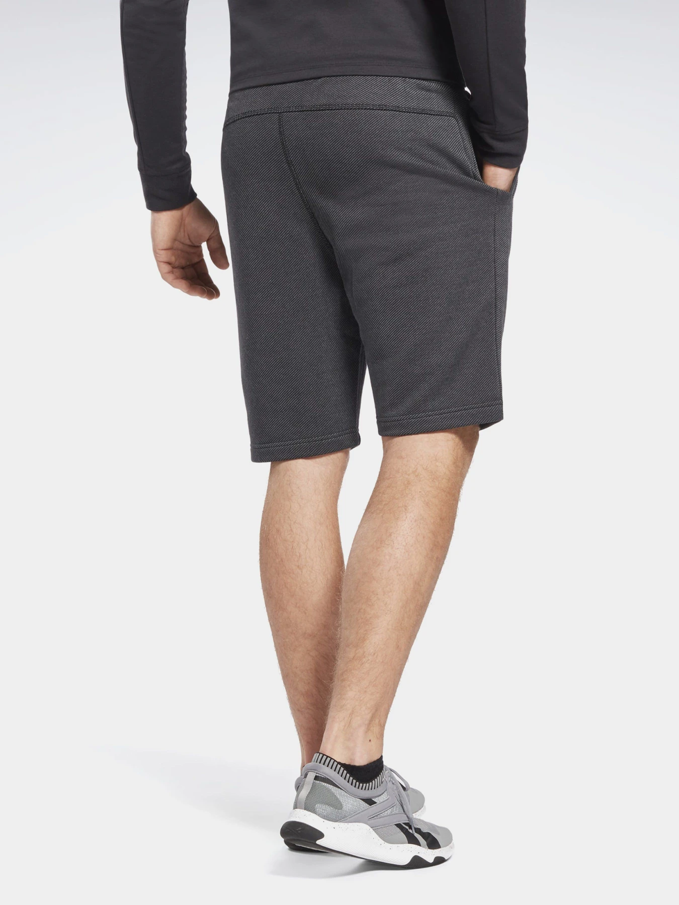 Шорты Reebok TRAINING ESSENTIALS MÉLANGE модель GI9417 Шорты Reebok TRAINING ESSENTIALS MÉLANGE модель GI9417 Фото