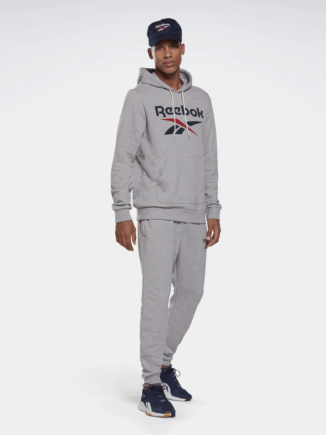 Брюки Reebok IDENTITY BIG LOGO модель GI9413 Брюки Reebok IDENTITY BIG LOGO модель GI9413 Фото