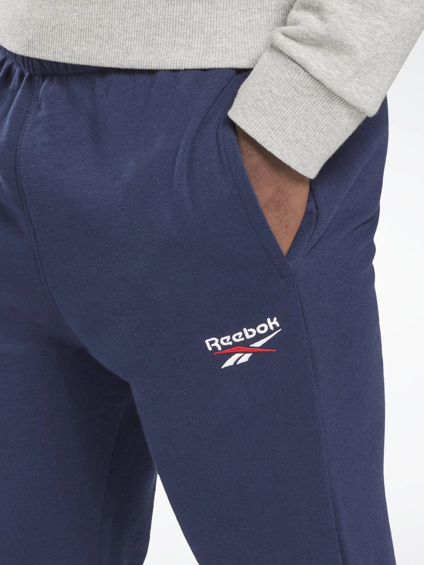 Штани Reebok IDENTITY модель GL3163 Штани Reebok IDENTITY модель GL3163 Фото