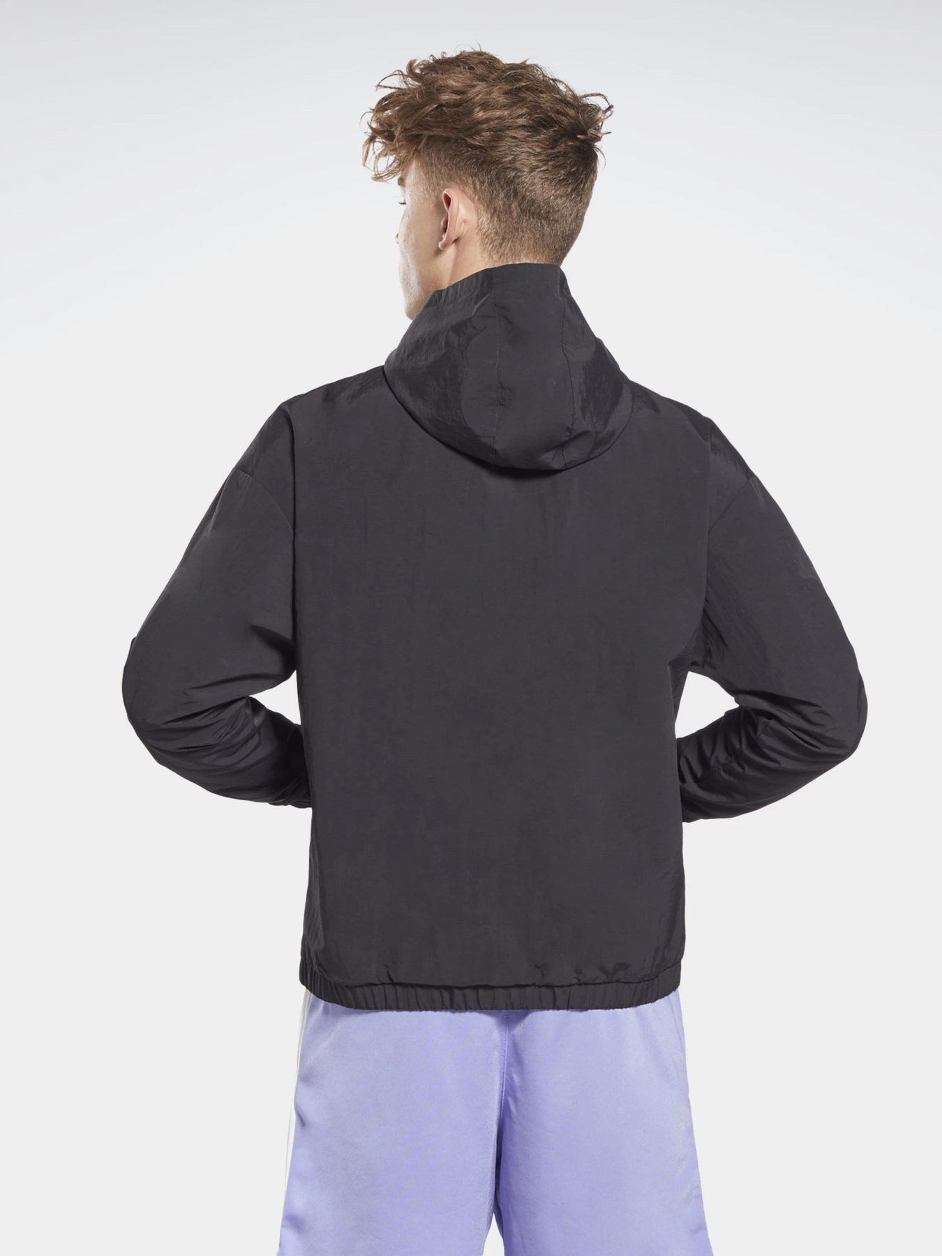 Куртки и дубленки Reebok TE VECTOR модель GJ0646 Фото
