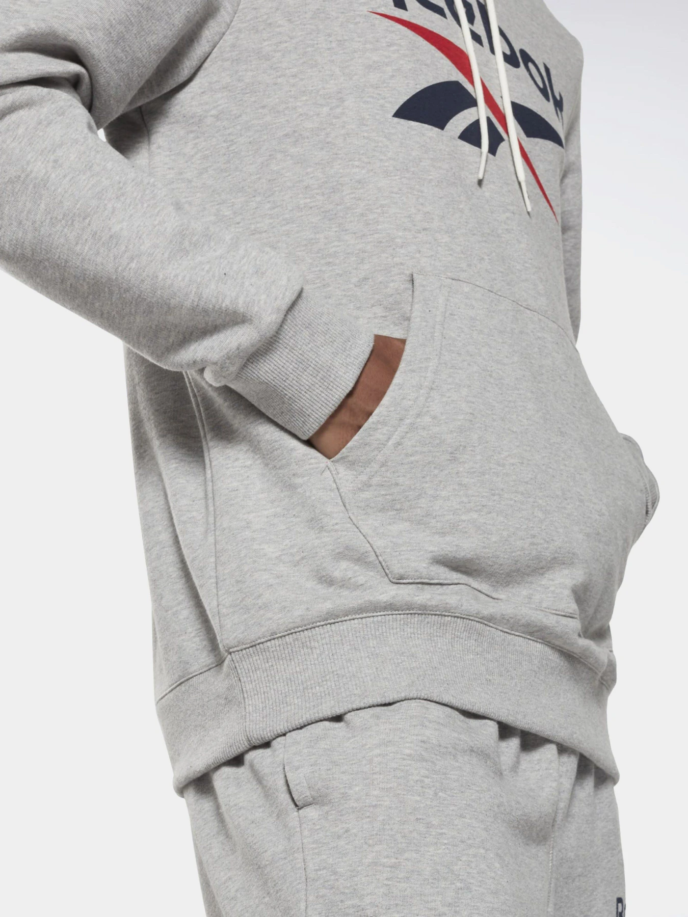 Худи и свитшоты Reebok IDENTITY BIG LOGO модель GI8659 Фото