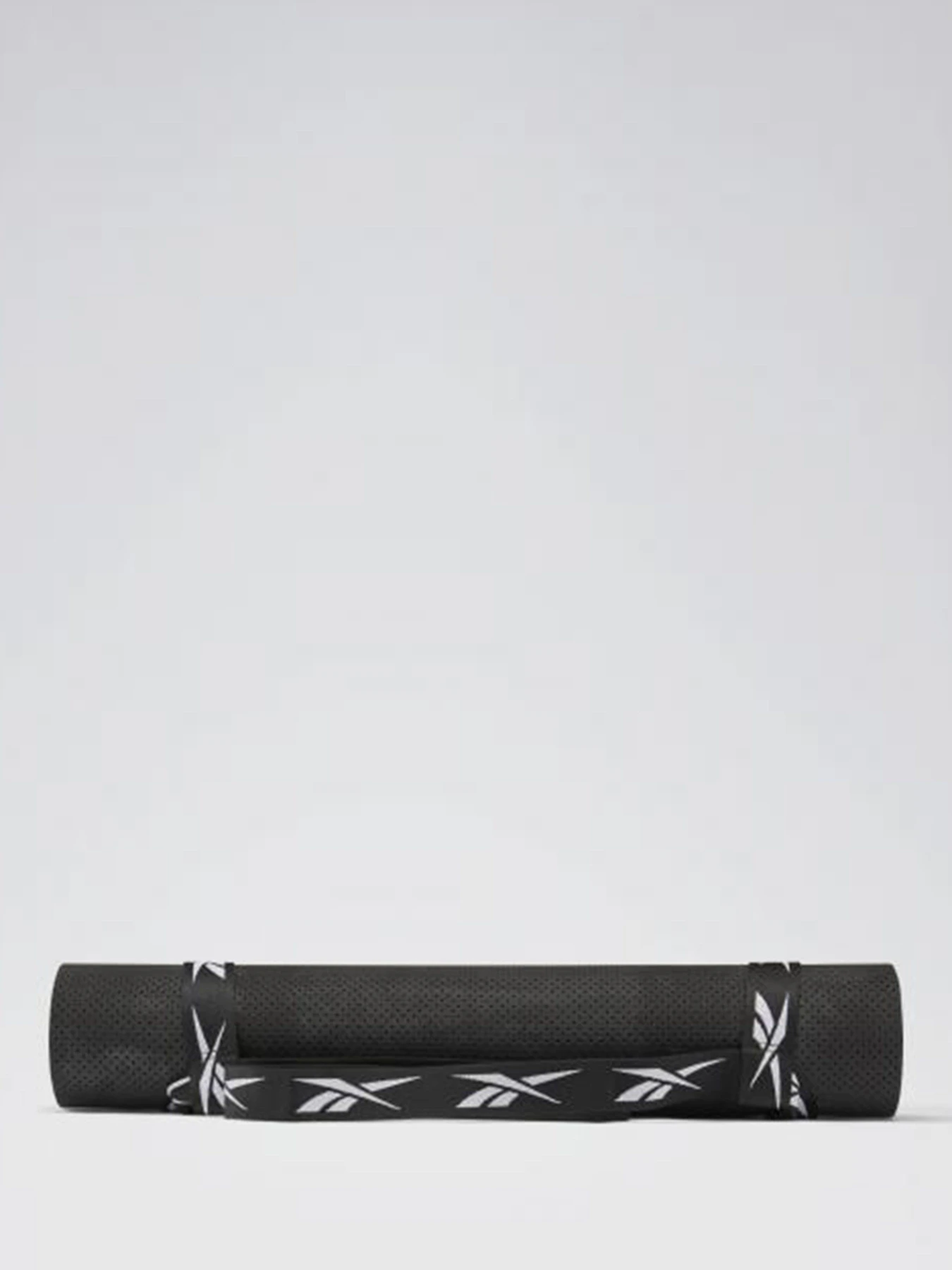 Килимок туристичний Reebok TECH STYLE модель GD0626 Фото
