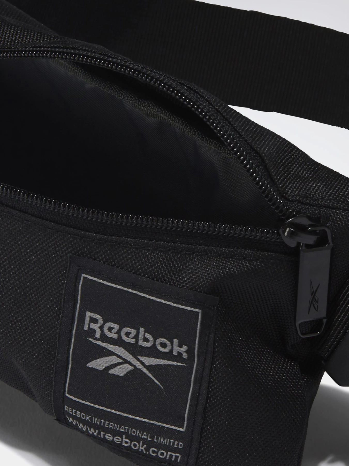 Сумки Reebok WORKOUT READY модель GP0186 Фото