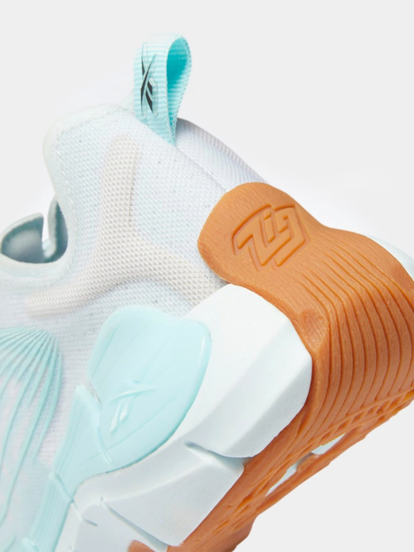 Кросівки Reebok ZIG KINETICA II модель FX3012 Кросівки Reebok ZIG KINETICA II модель FX3012 Фото