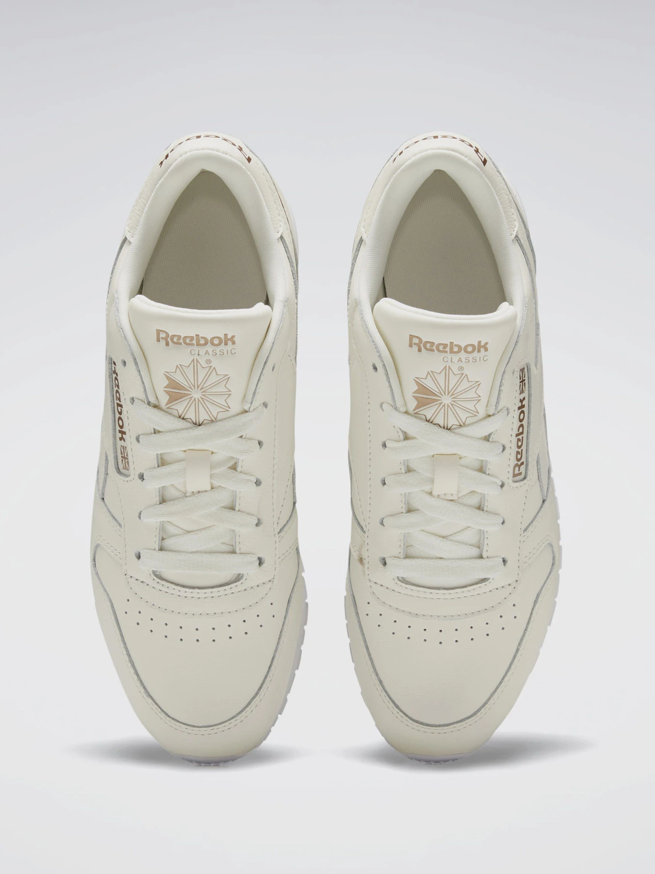 Кроссовки Reebok Classic Leather модель FY5024 Кроссовки Reebok Classic Leather модель FY5024 Фото