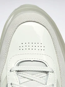 Кросівки Reebok CLUB C CARDI модель H01012 Фото