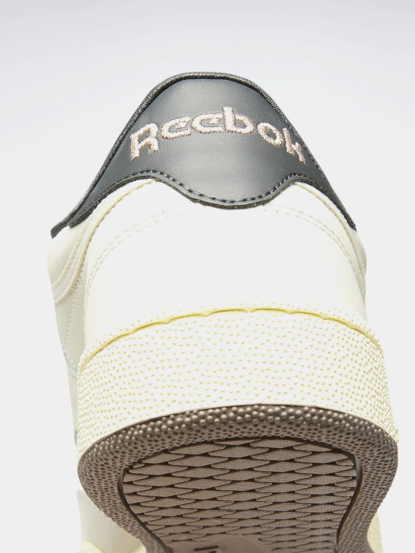 Кеди Reebok CLUB C 85 модель FY7510 Кеди Reebok CLUB C 85 модель FY7510 Фото
