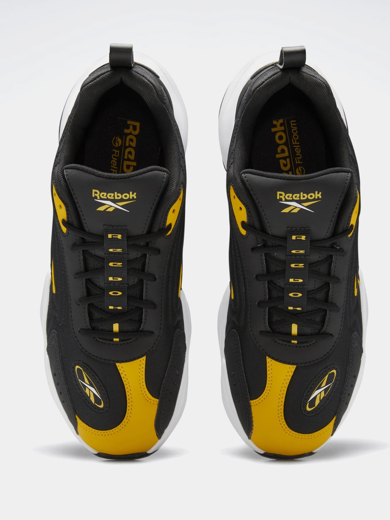 Кроссовки Reebok VECTOR RUNNER модель FZ1323 Кроссовки Reebok VECTOR RUNNER модель FZ1323 Фото