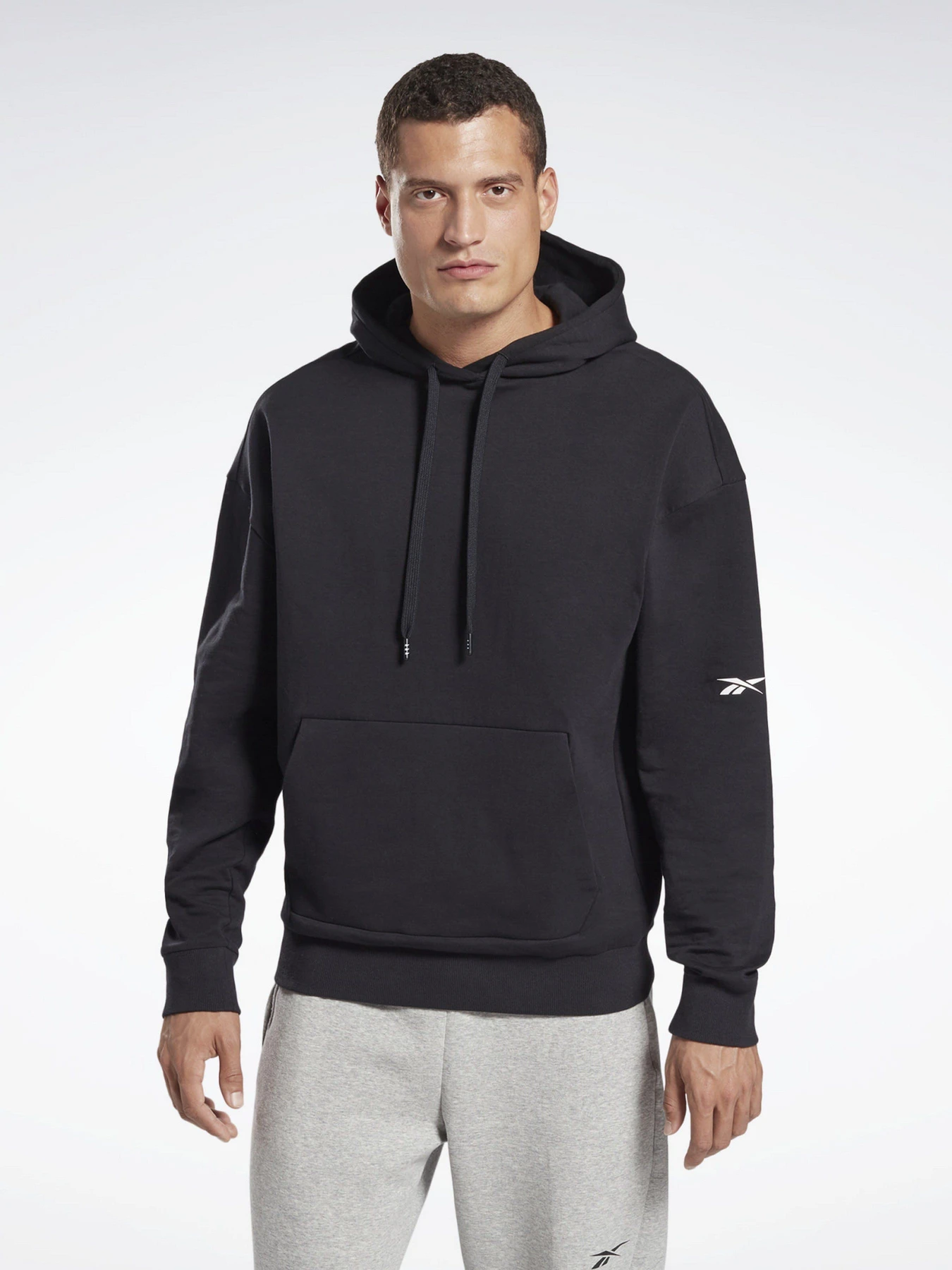 Худи и свитшоты Reebok DREAMBLEND COTTON модель GJ6431 Худи и свитшоты Reebok DREAMBLEND COTTON модель GJ6431 Фото