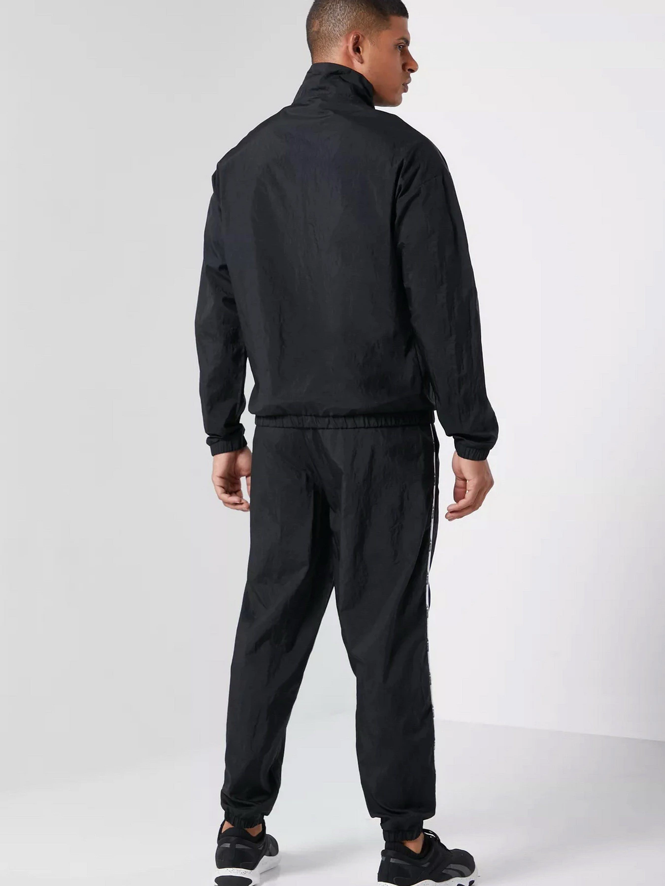 Костюми Reebok Training Essentials Piping Track модель GS9309 Фото