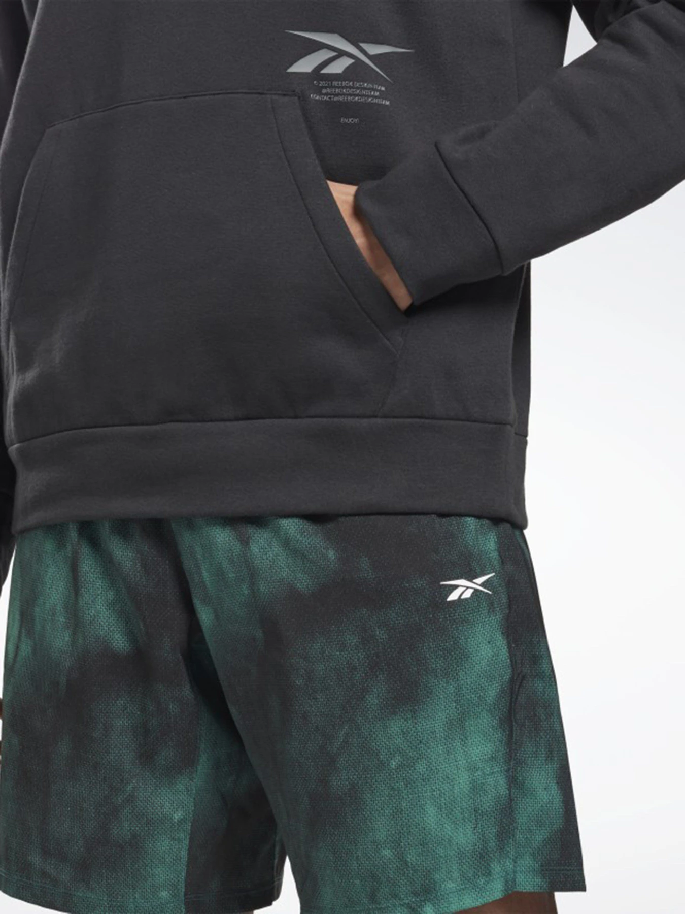 Худи и свитшоты Reebok TS GRAPHENE CO OTH модель GT3249 Худи и свитшоты Reebok TS GRAPHENE CO OTH модель GT3249 Фото