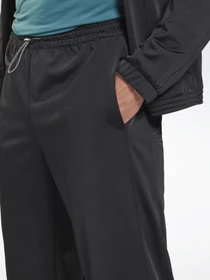 Костюмы Reebok Myt Tracksuit модель GT5783 Фото