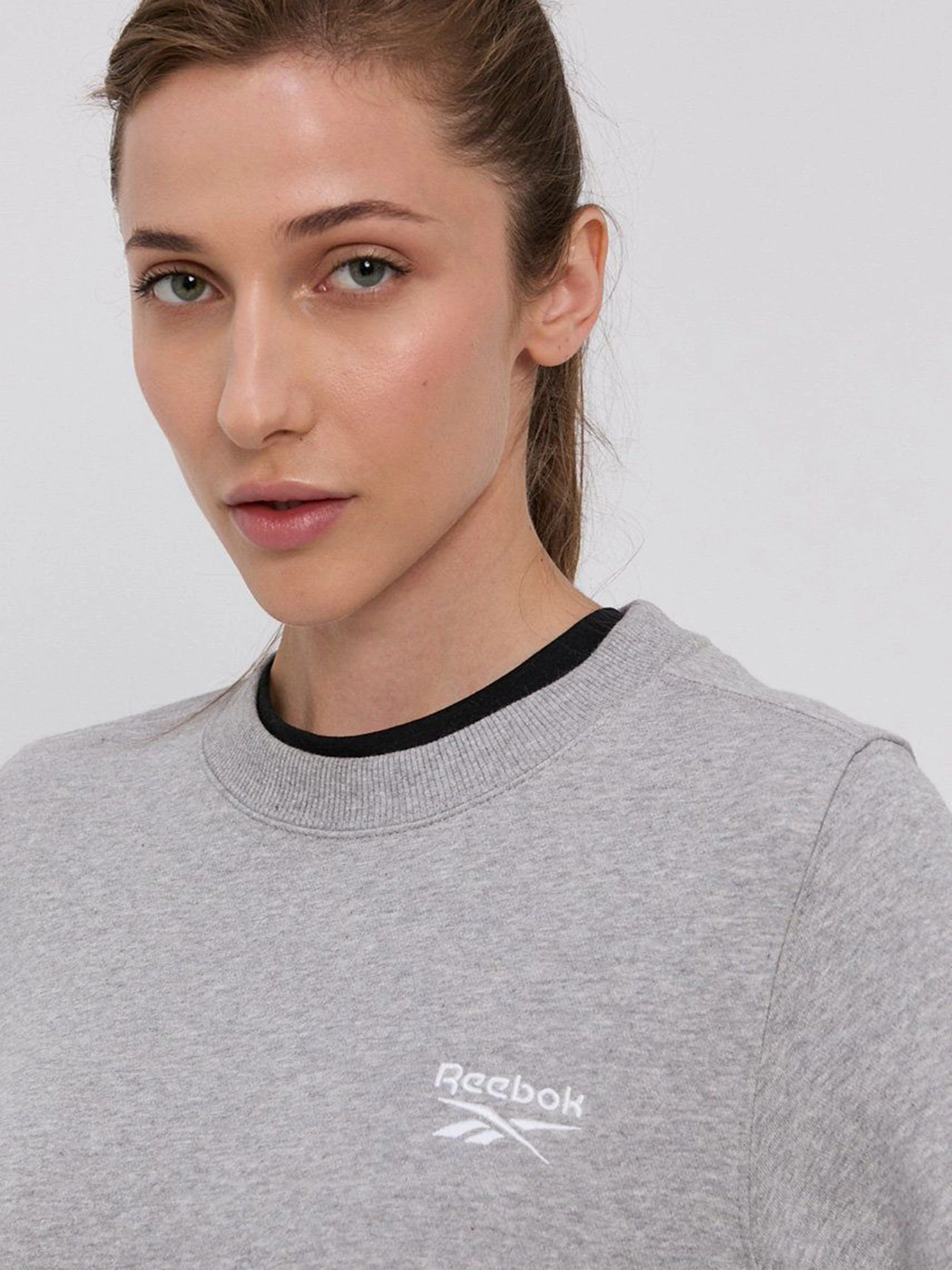 Худі та світшоти Reebok RI FLEECE HOODY модель GS9386 Худі та світшоти Reebok RI FLEECE HOODY модель GS9386 Фото