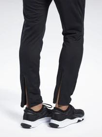Штани Reebok Workout Ready Knit модель FJ4057 Фото