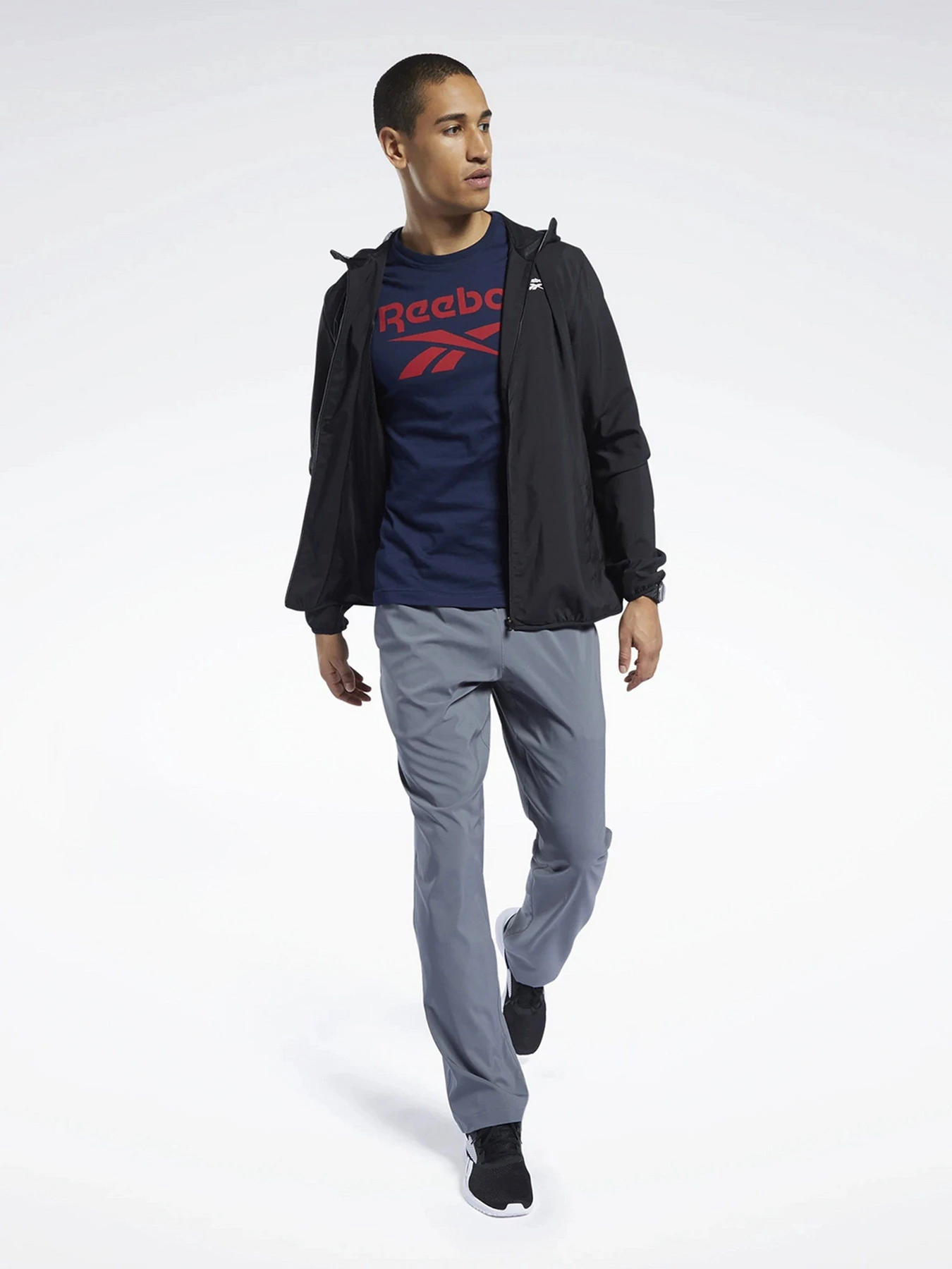 Худи и свитшоты Reebok Training Essentials модель FP9172 Худи и свитшоты Reebok Training Essentials модель FP9172 Фото