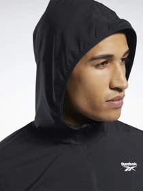Худи и свитшоты Reebok Training Essentials модель FP9172 Фото