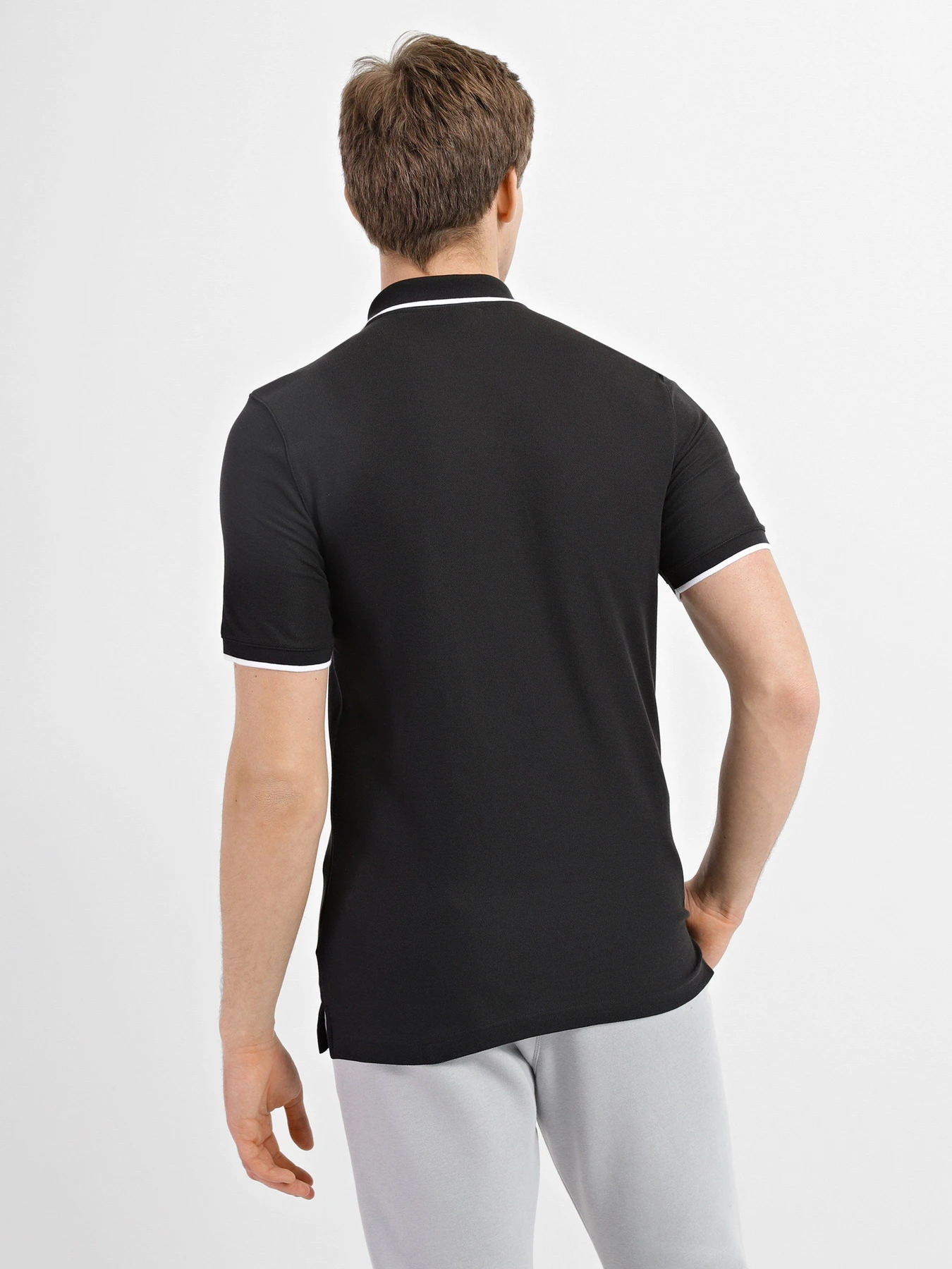 Футболки и поло Reebok Training Essentials модель FP9173 Футболки и поло Reebok Training Essentials модель FP9173 Фото