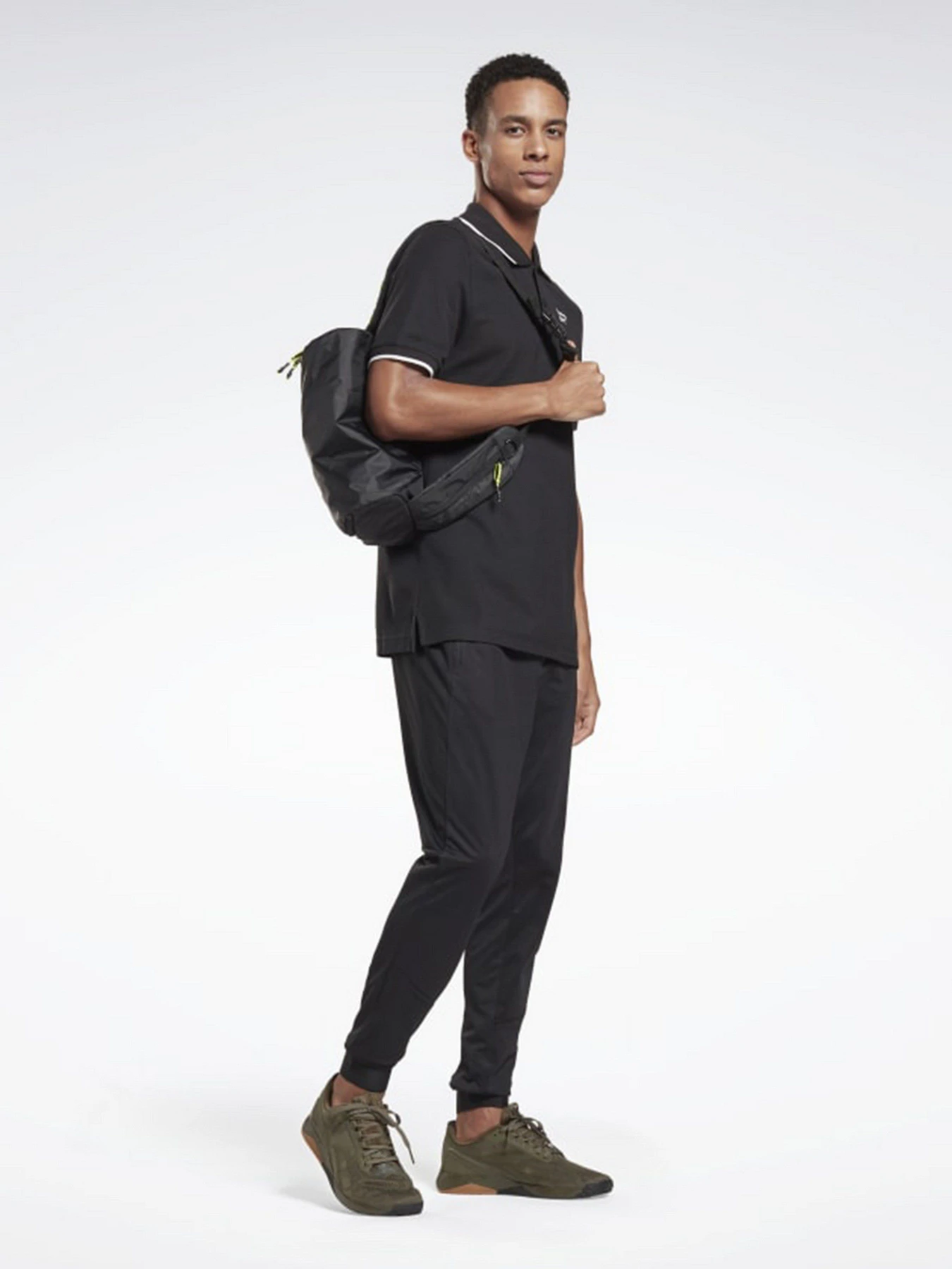 Футболки и поло Reebok Training Essentials модель FP9173 Футболки и поло Reebok Training Essentials модель FP9173 Фото