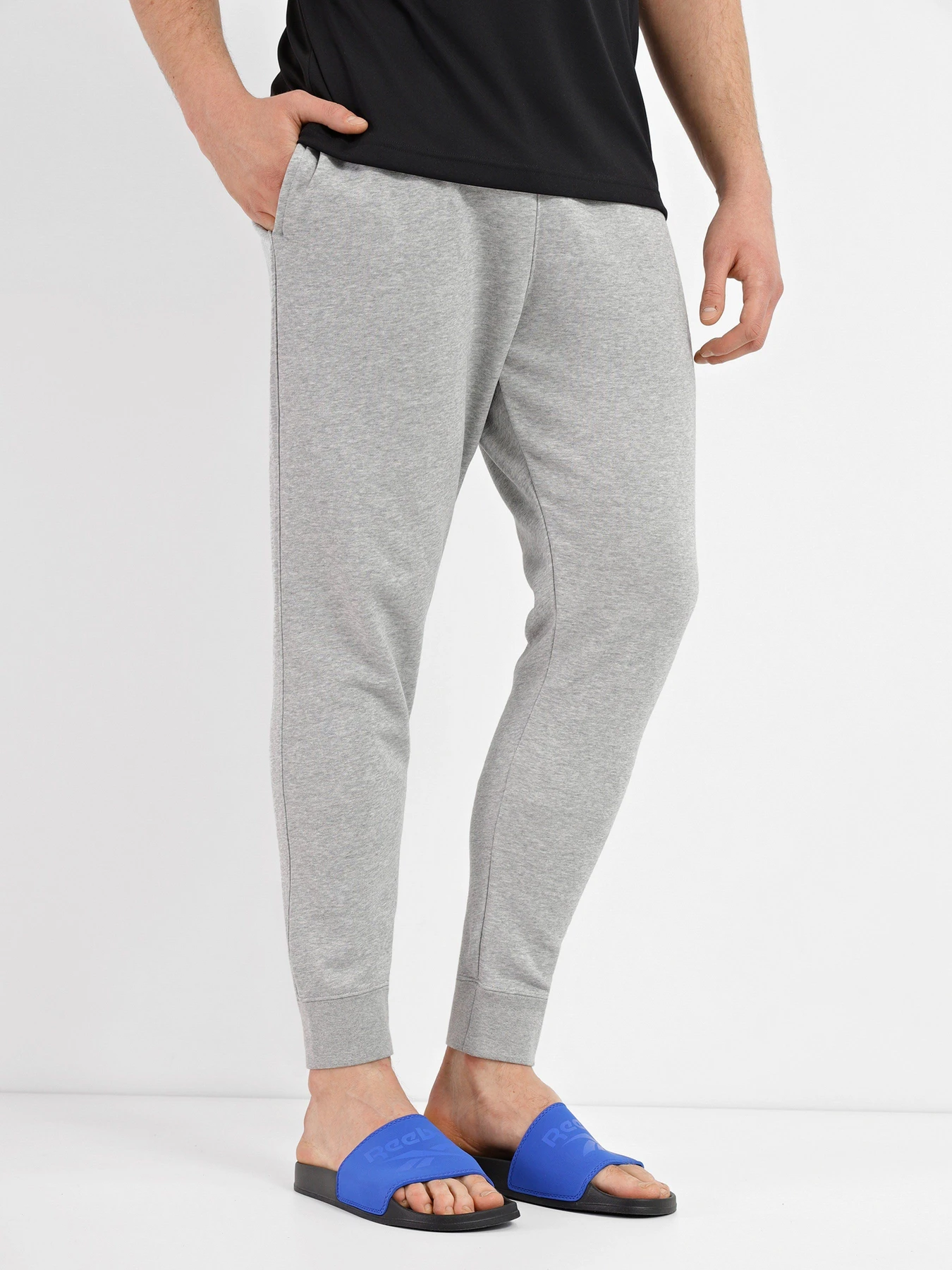 Шлёпанцы Reebok Fulgere модель GW3231 Шлёпанцы Reebok Fulgere модель GW3231 Фото