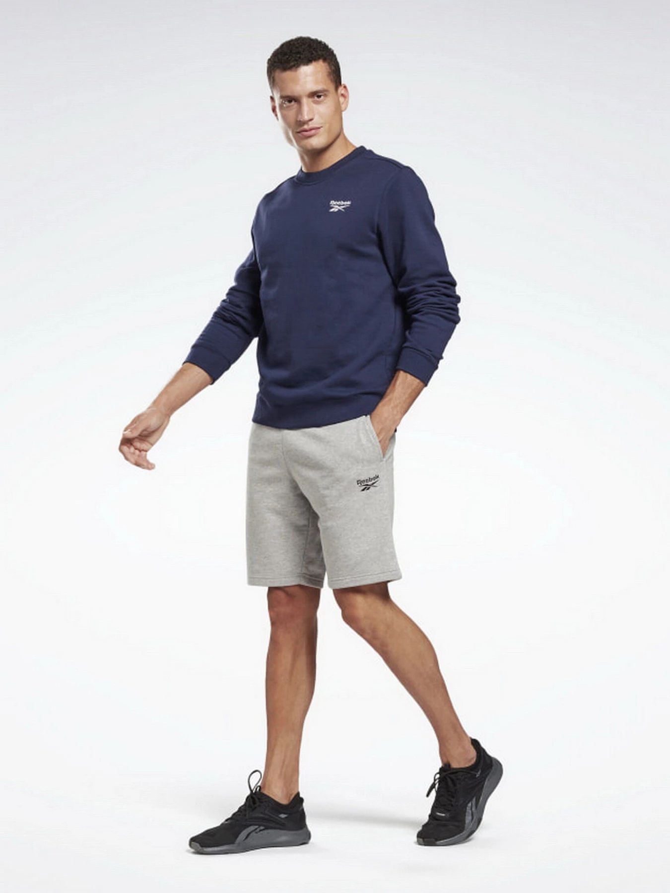 Шорты Reebok модель GJ0557 Фото