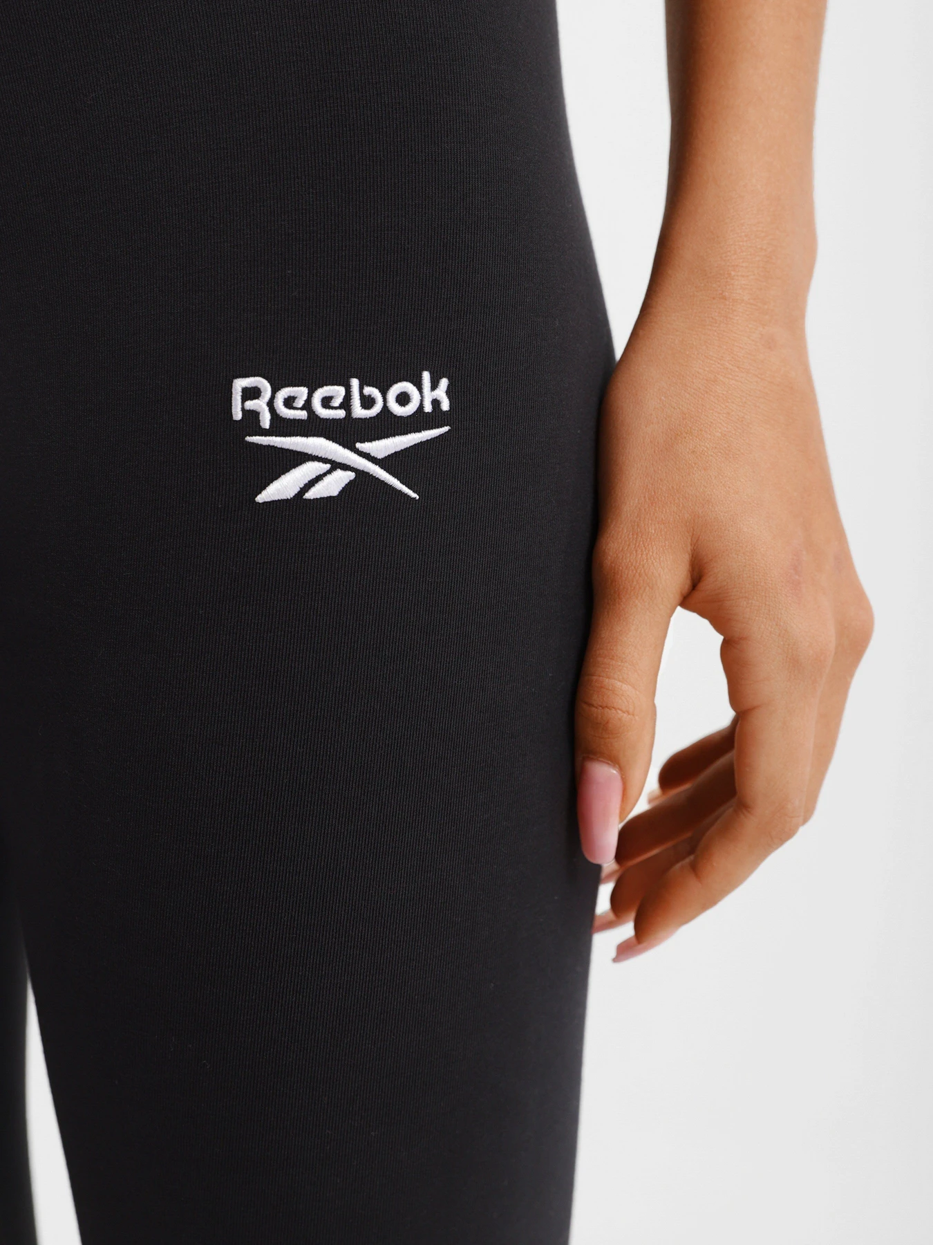 Брюки Reebok RI Cotton Legging модель GL2557 Брюки Reebok RI Cotton Legging модель GL2557 Фото