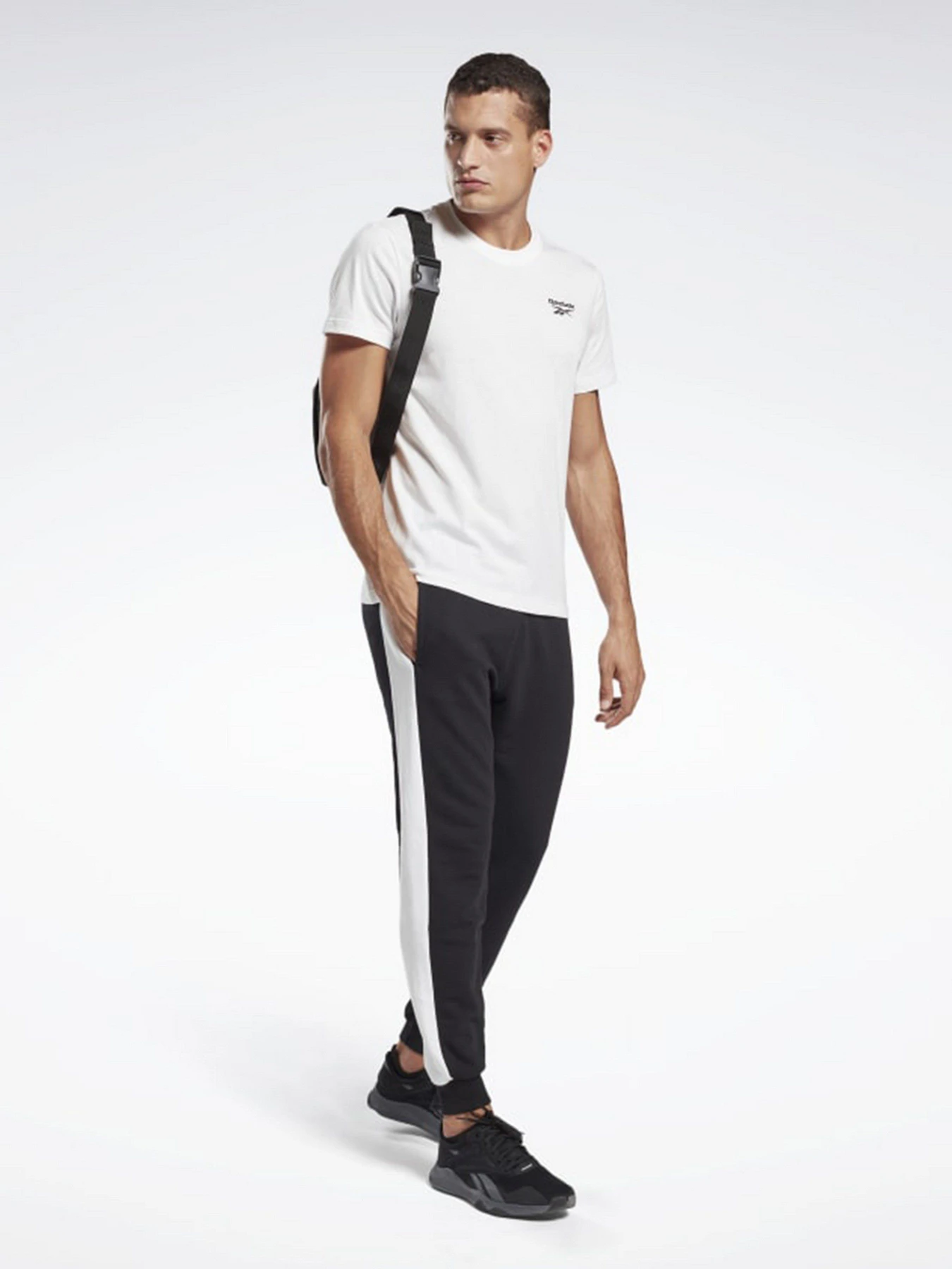 Футболки и поло Reebok Identity модель GL3146 Футболки и поло Reebok Identity модель GL3146 Фото