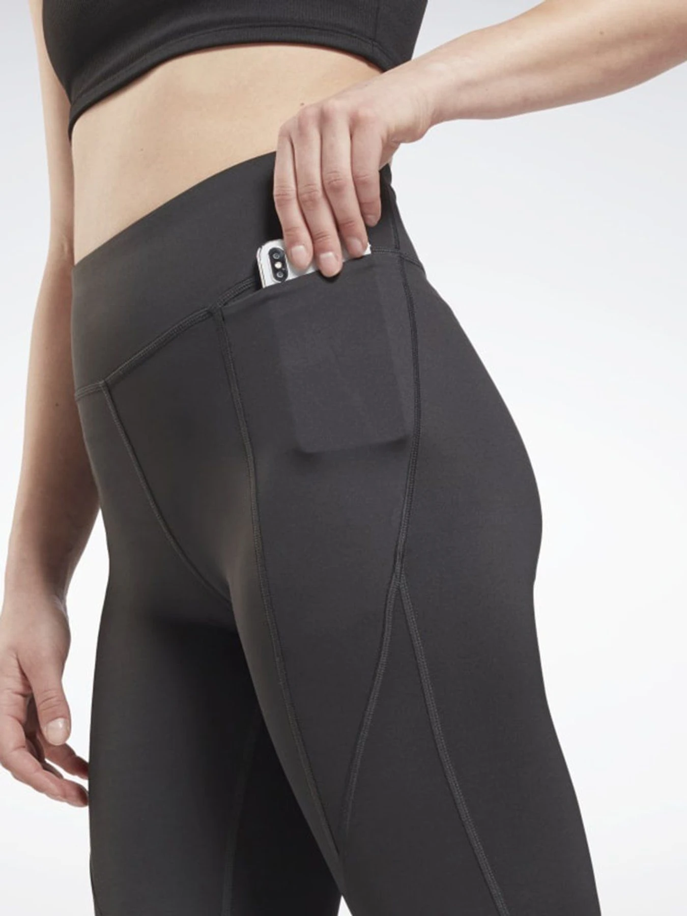 Брюки Reebok Workout Ready Pant Program модель GS1962 Брюки Reebok Workout Ready Pant Program модель GS1962 Фото
