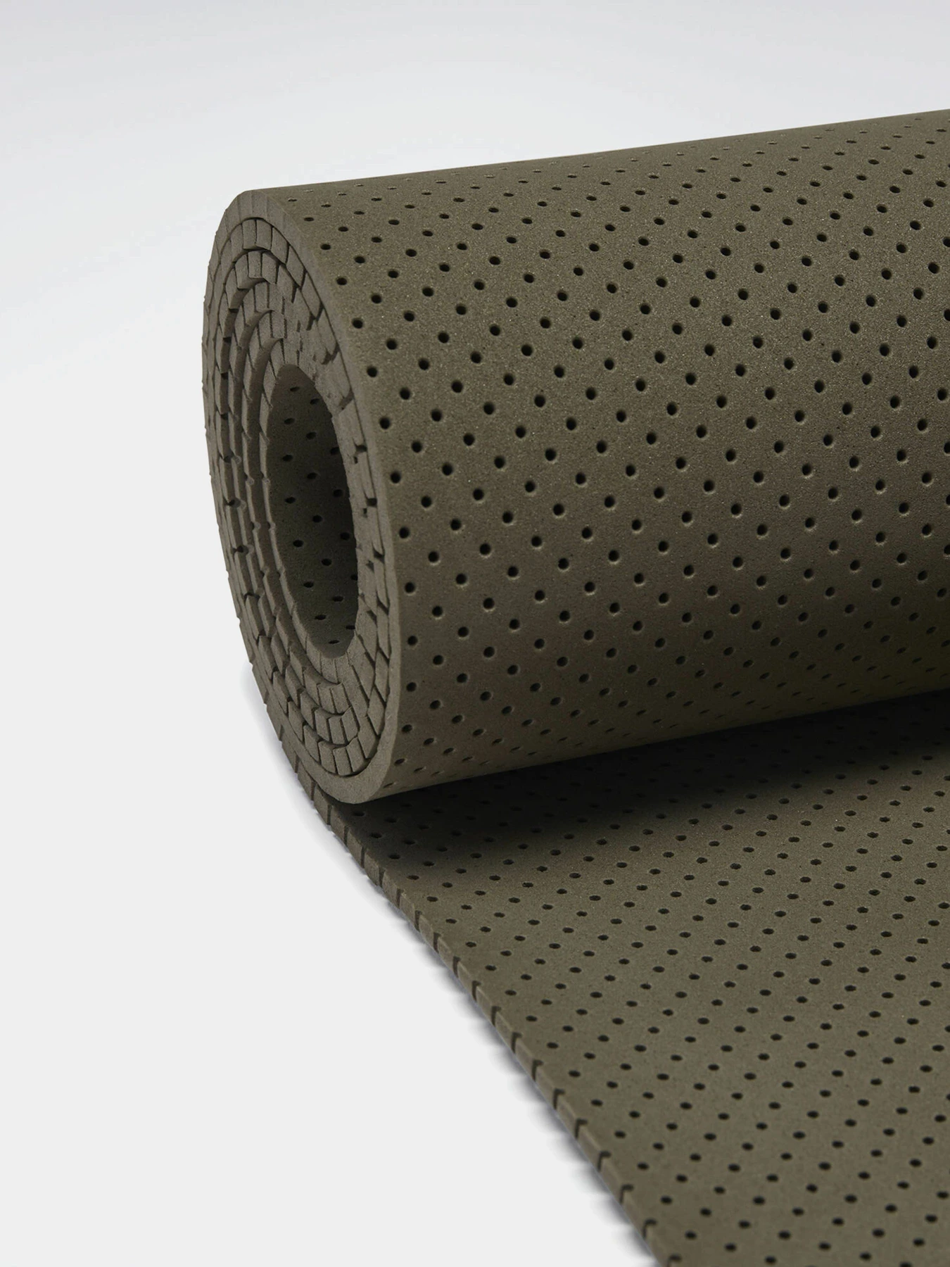 Мат Reebok TECH STYLE YOGA MAT модель HF2324 Мат Reebok TECH STYLE YOGA MAT модель HF2324 Фото