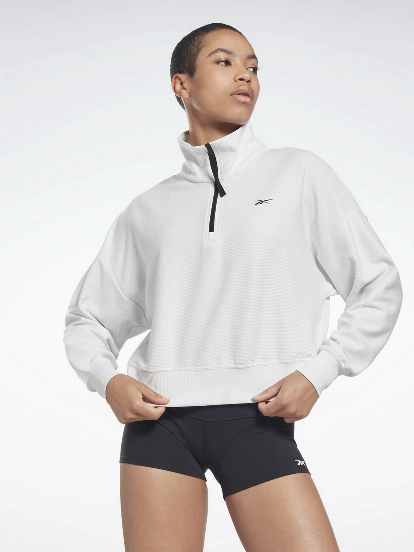 Худі та світшоти Reebok Quarter Zip Midlayer модель H46658 Худі та світшоти Reebok Quarter Zip Midlayer модель H46658 Фото