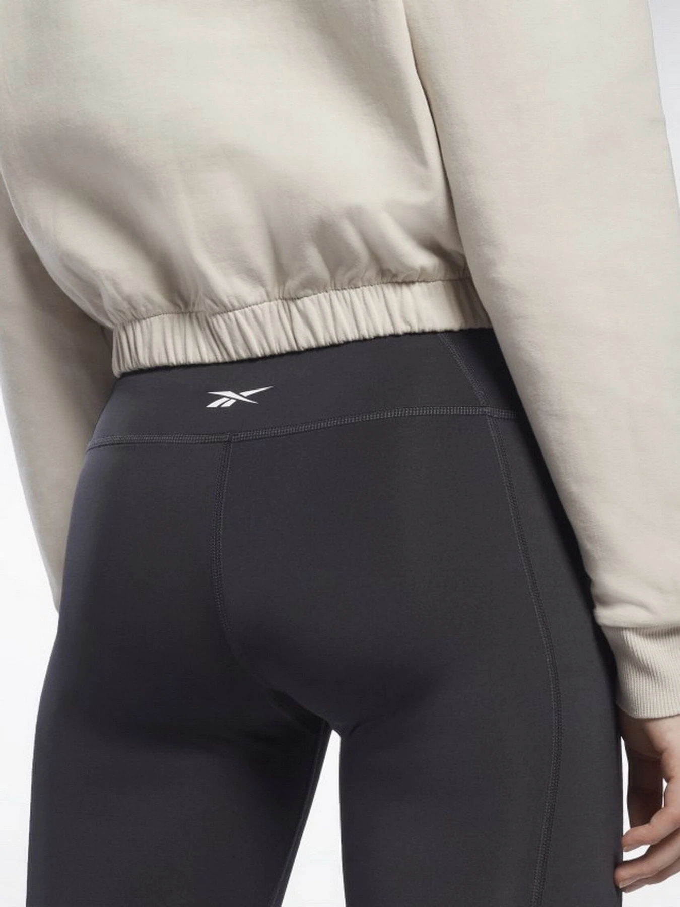 Худі та світшоти Reebok Dreamblend Cotton модель H49091 Худі та світшоти Reebok Dreamblend Cotton модель H49091 Фото