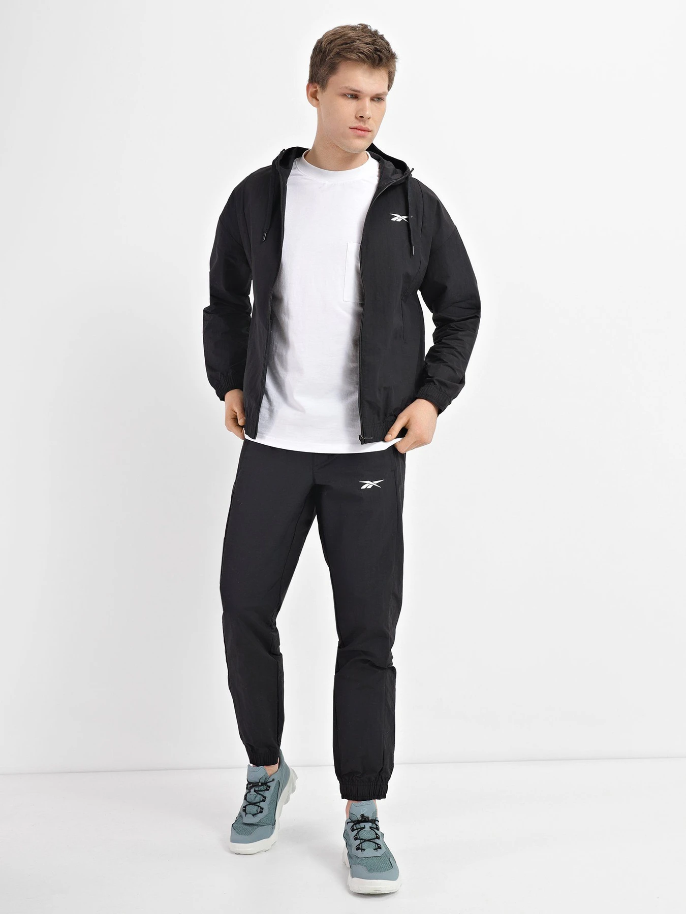 Костюмы Reebok Techstyle модель H49109 Костюмы Reebok Techstyle модель H49109 Фото