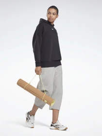 Худі та світшоти Reebok Studio Recycled Oversize модель H51828 Фото