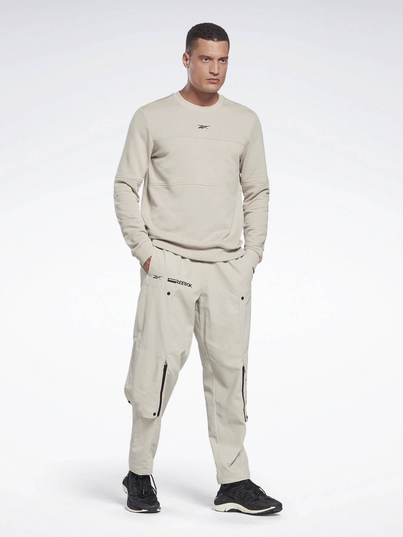 Худи и свитшоты Reebok Myt Minimal Waste Crew модель H54333 Худи и свитшоты Reebok Myt Minimal Waste Crew модель H54333 Фото