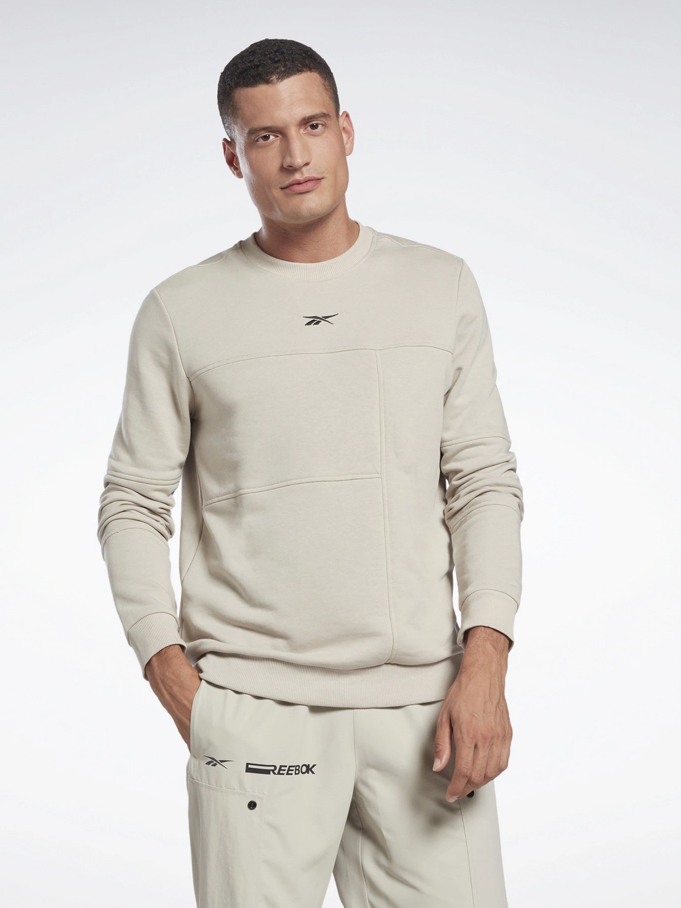 Худи и свитшоты Reebok Myt Minimal Waste Crew модель H54333 Худи и свитшоты Reebok Myt Minimal Waste Crew модель H54333 Фото