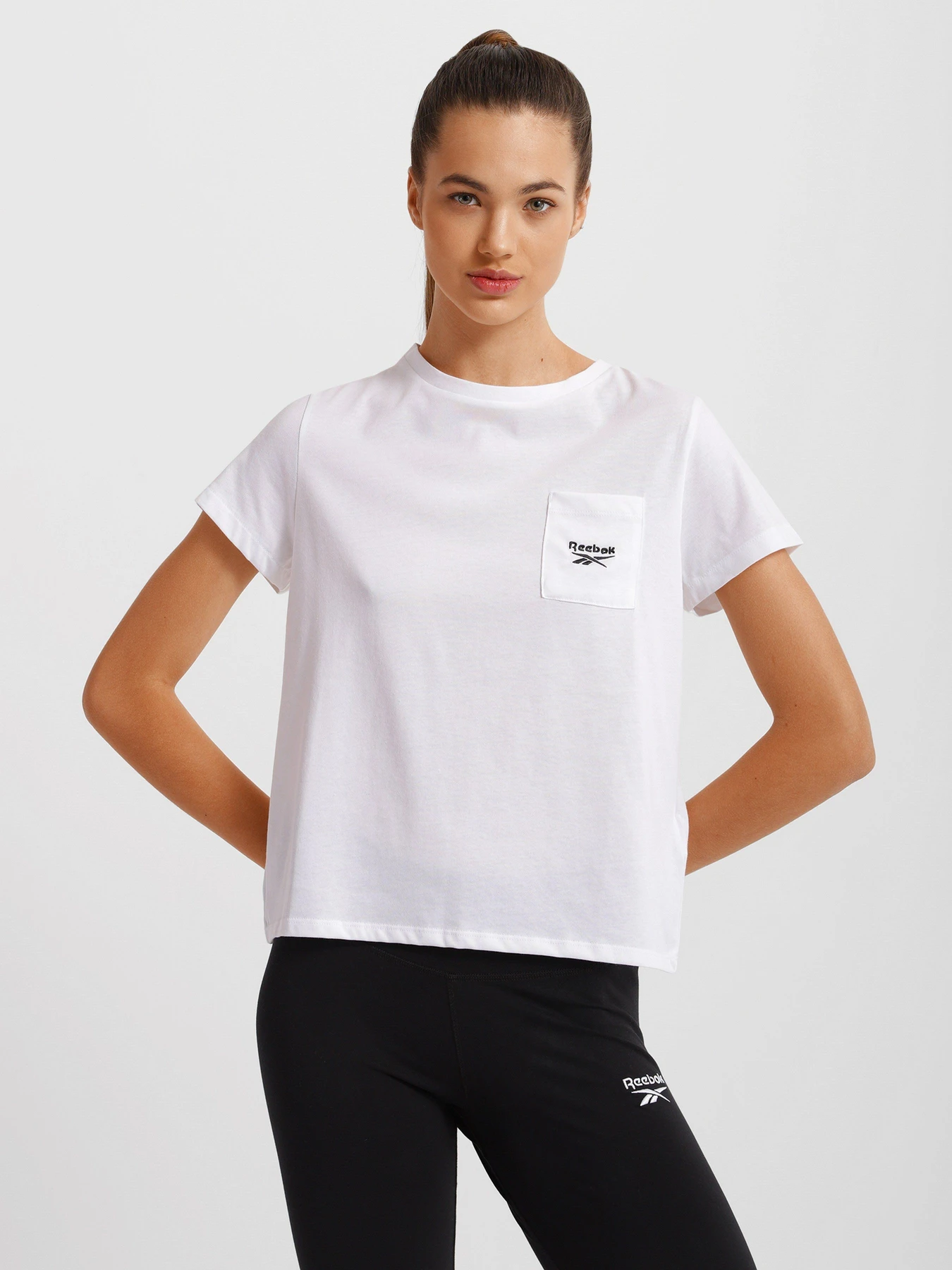 Футболки и поло Reebok IDENTITY модель HB2320 Футболки и поло Reebok IDENTITY модель HB2320 Фото