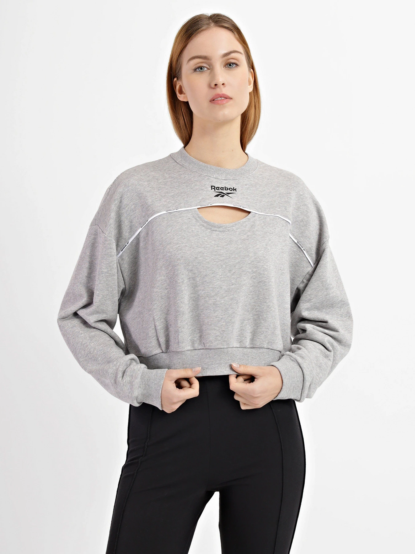 Худі та світшоти Reebok Piping Crewneck модель HB2336 Худі та світшоти Reebok Piping Crewneck модель HB2336 Фото