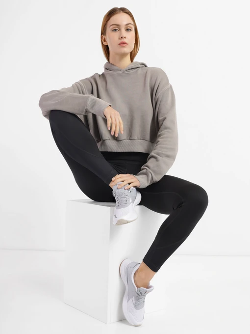 Худи и свитшоты Reebok Classics Natural Dye Cropped модель HB8622 Фото