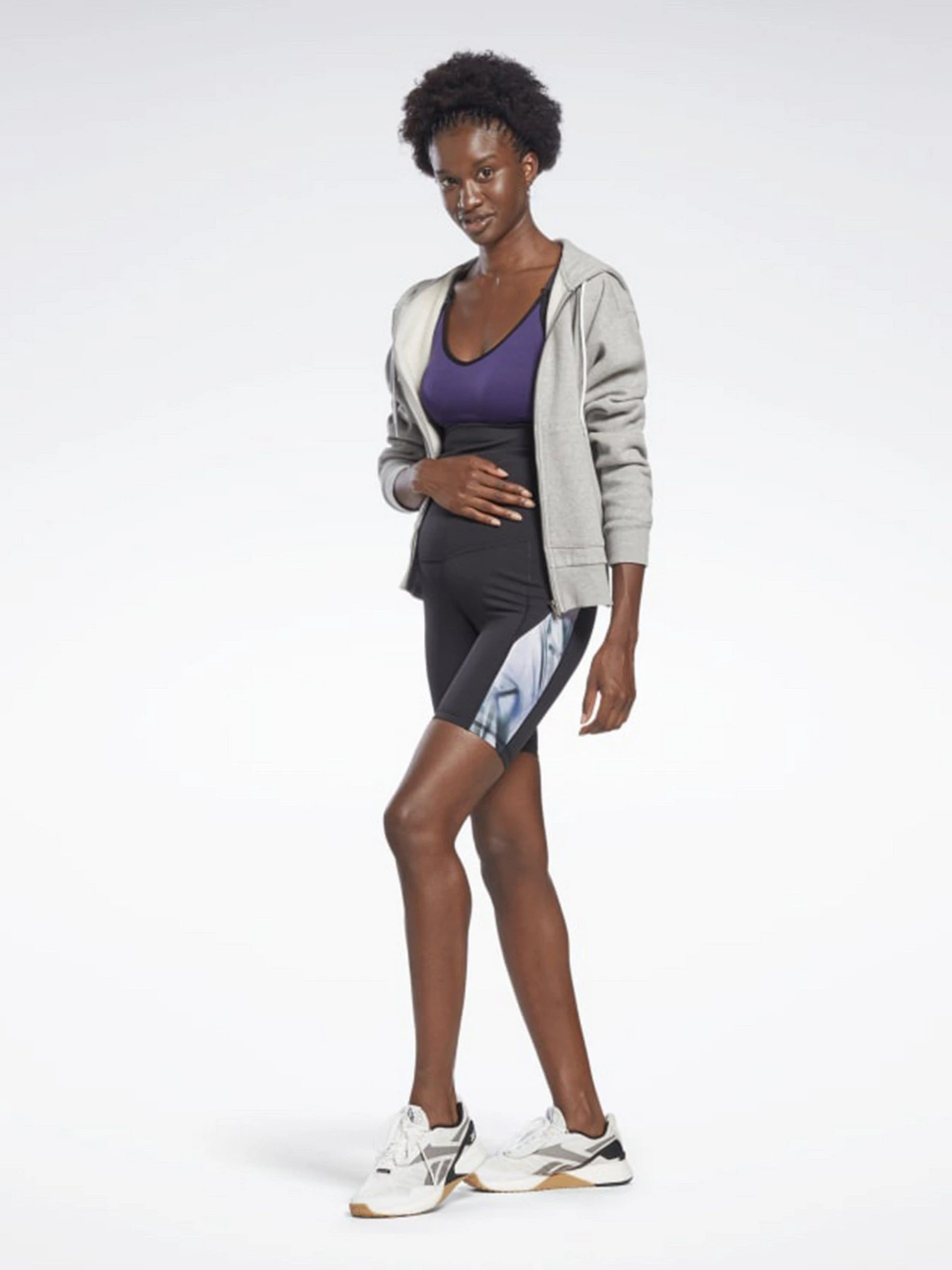 Шорты Reebok Lux модель HC0668 Шорты Reebok Lux модель HC0668 Фото