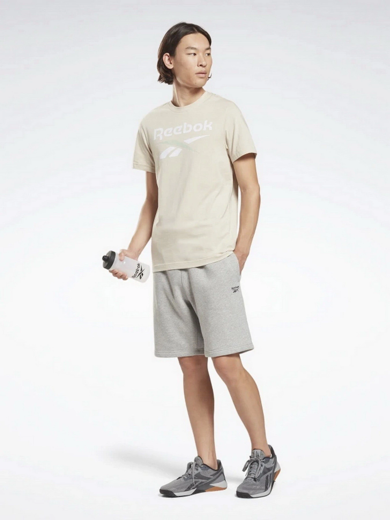 Футболки и поло Reebok Ri Big Logo Tee модель HD4221 Футболки и поло Reebok Ri Big Logo Tee модель HD4221 Фото