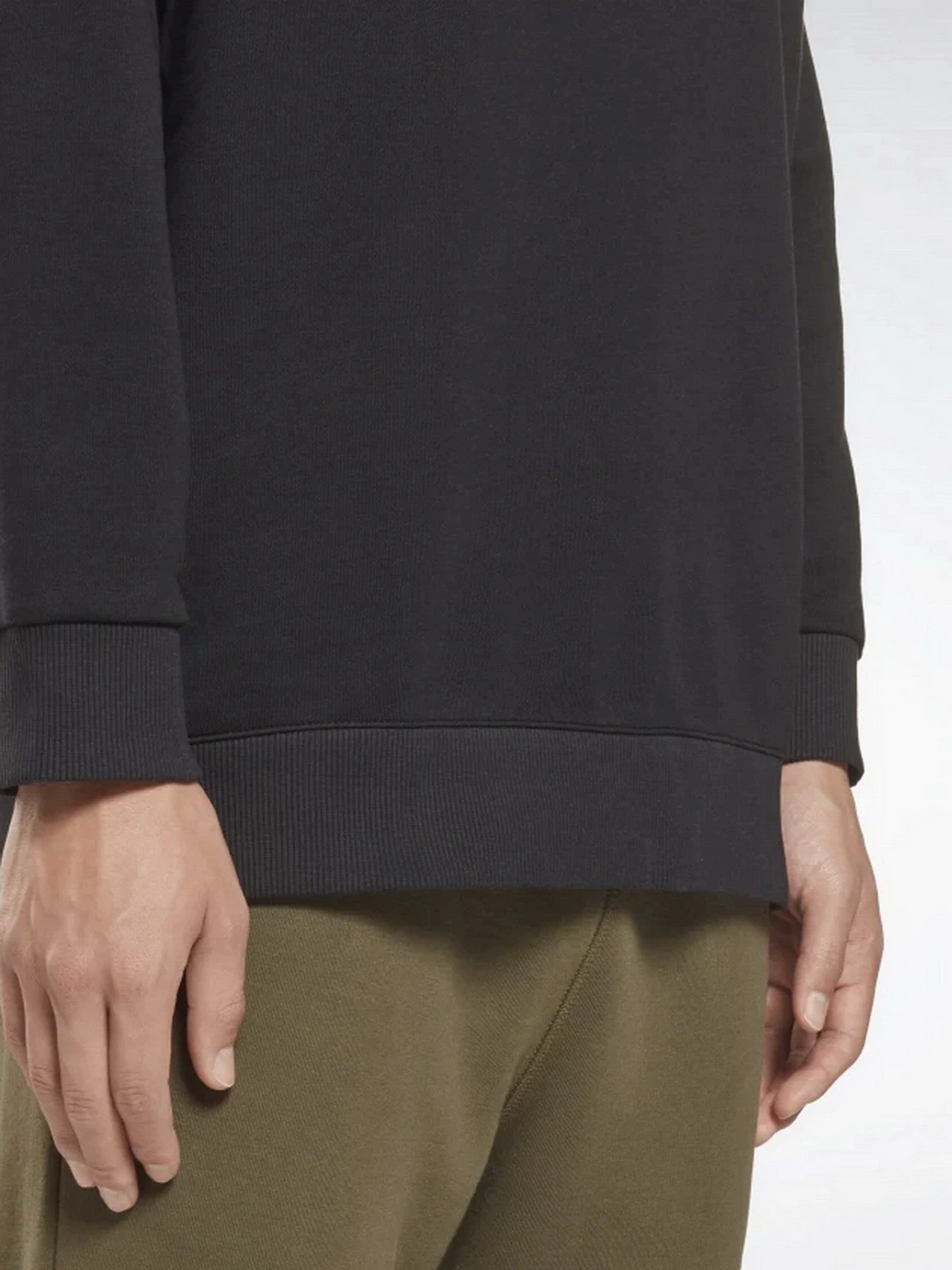 Худи и свитшоты Reebok Identity Fleece Crew модель HG4445 Худи и свитшоты Reebok Identity Fleece Crew модель HG4445 Фото
