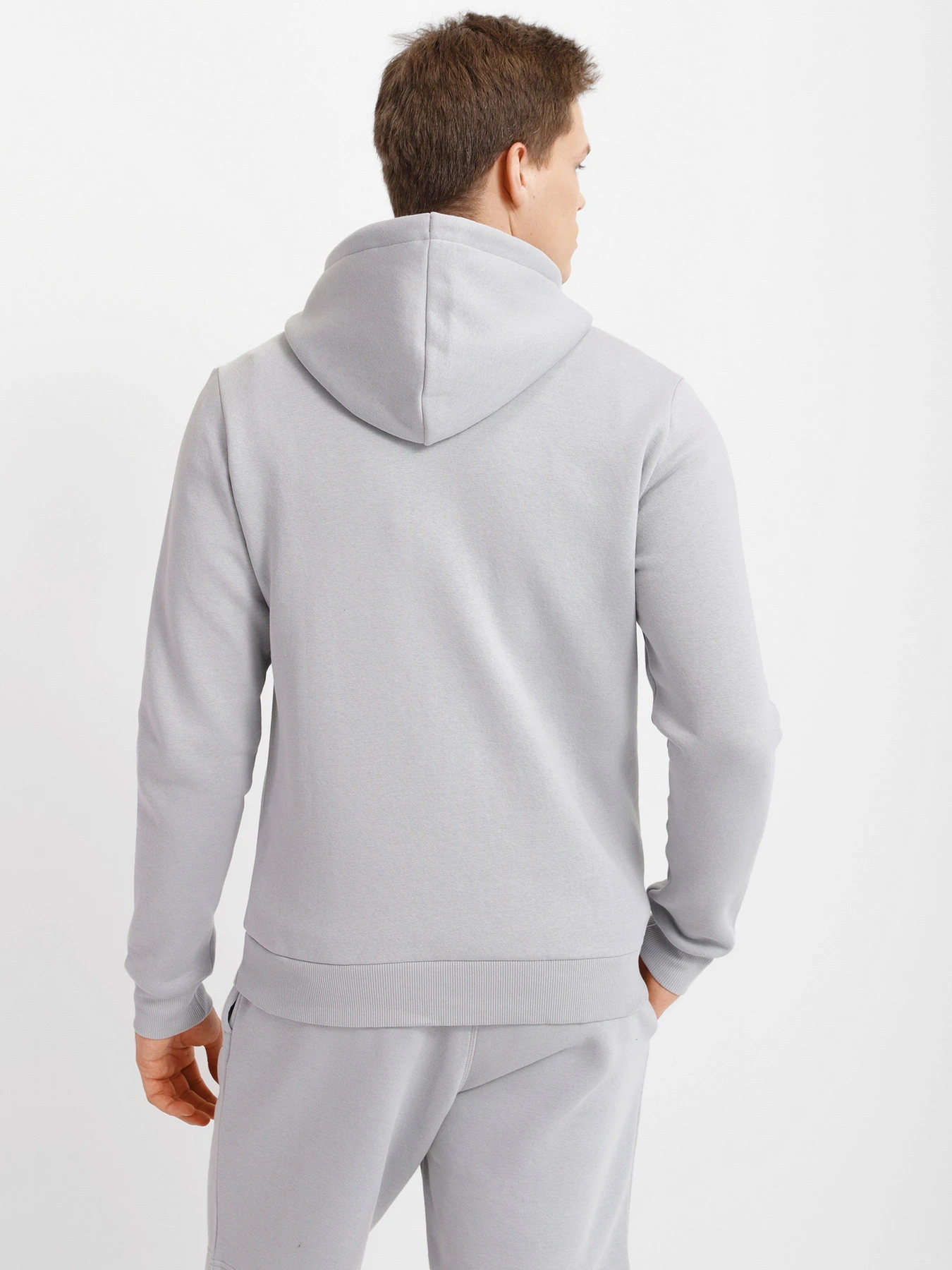 Худи и свитшоты Reebok Ri Left Chest Logo модель HG4451 Худи и свитшоты Reebok Ri Left Chest Logo модель HG4451 Фото